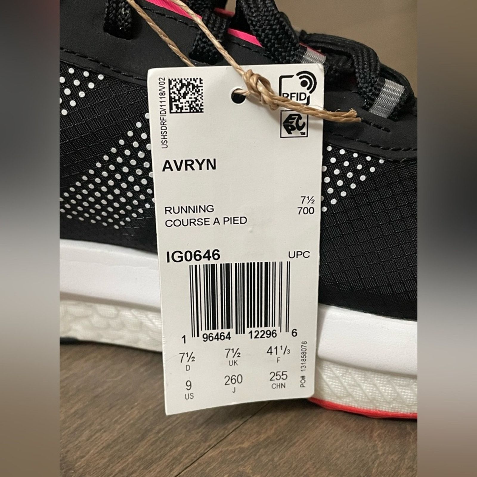 Adidas Adidas Womens Avryn in Core Black/Pink Fusion - Size 9 Size US 9 / IT 39 - 5 Thumbnail