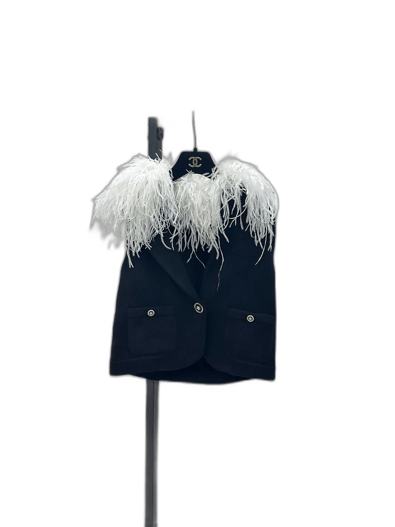 Chanel Chanel Black Knitted Cardigan with Feather Collar Size M / US 6-8 / IT 42-44 - 1 Thumbnail