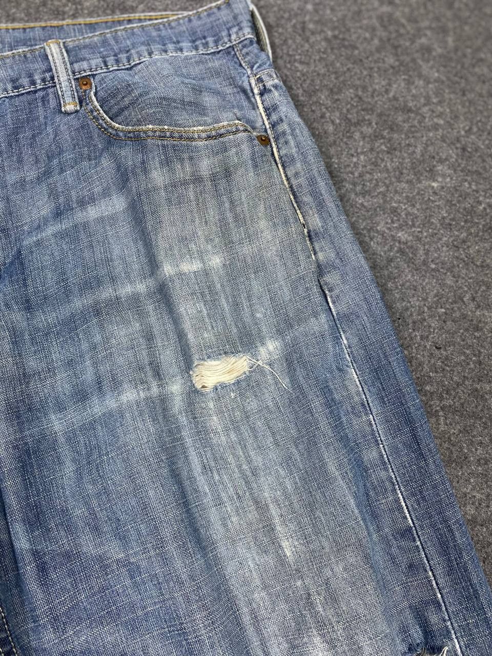 Levi's levis 569 loose fit distressed denim nice design Size US 40 / EU 56 - 10 Thumbnail