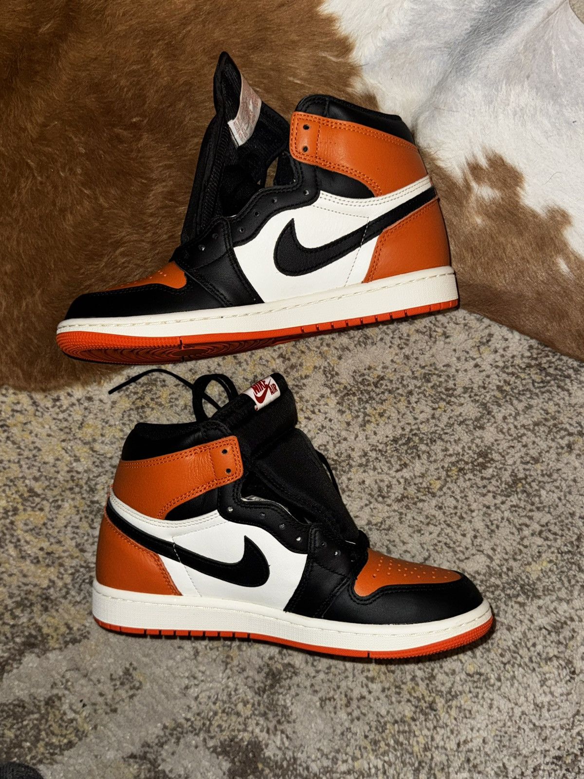 Jordan Brand Air Jordan 1 Retro High OG - Shattered Backboard Size US 7.5 / EU 40-41 - 2 Thumbnail