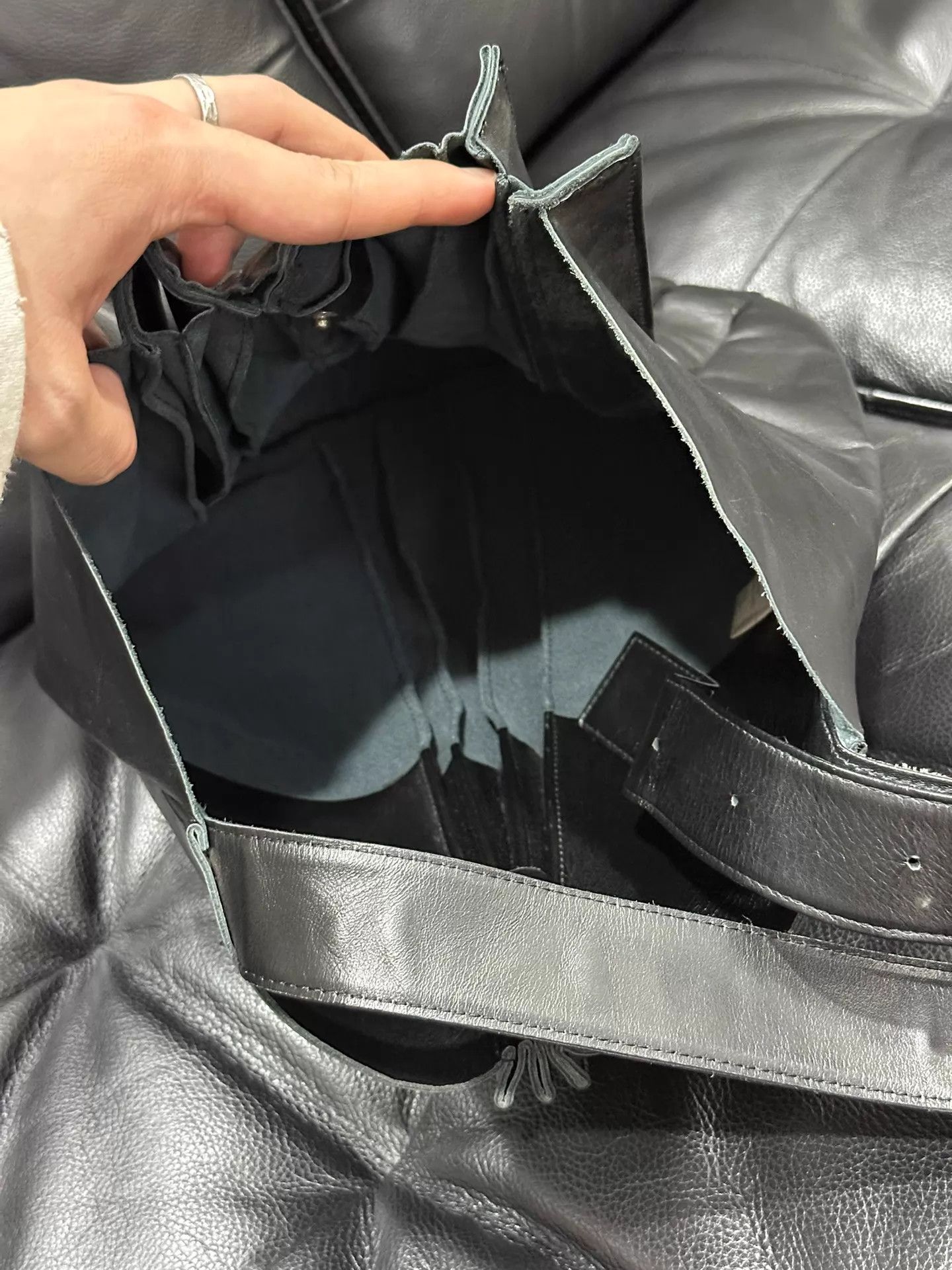 Yohji Yamamoto Yohji Yamamoto Noir Pleated Cowhide Bag 31x37 Size ONE SIZE - 6 Thumbnail