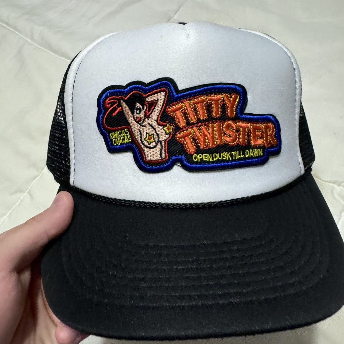 Vintage Vintage Titty Twister Trucker Hat Size ONE SIZE - 2 Thumbnail
