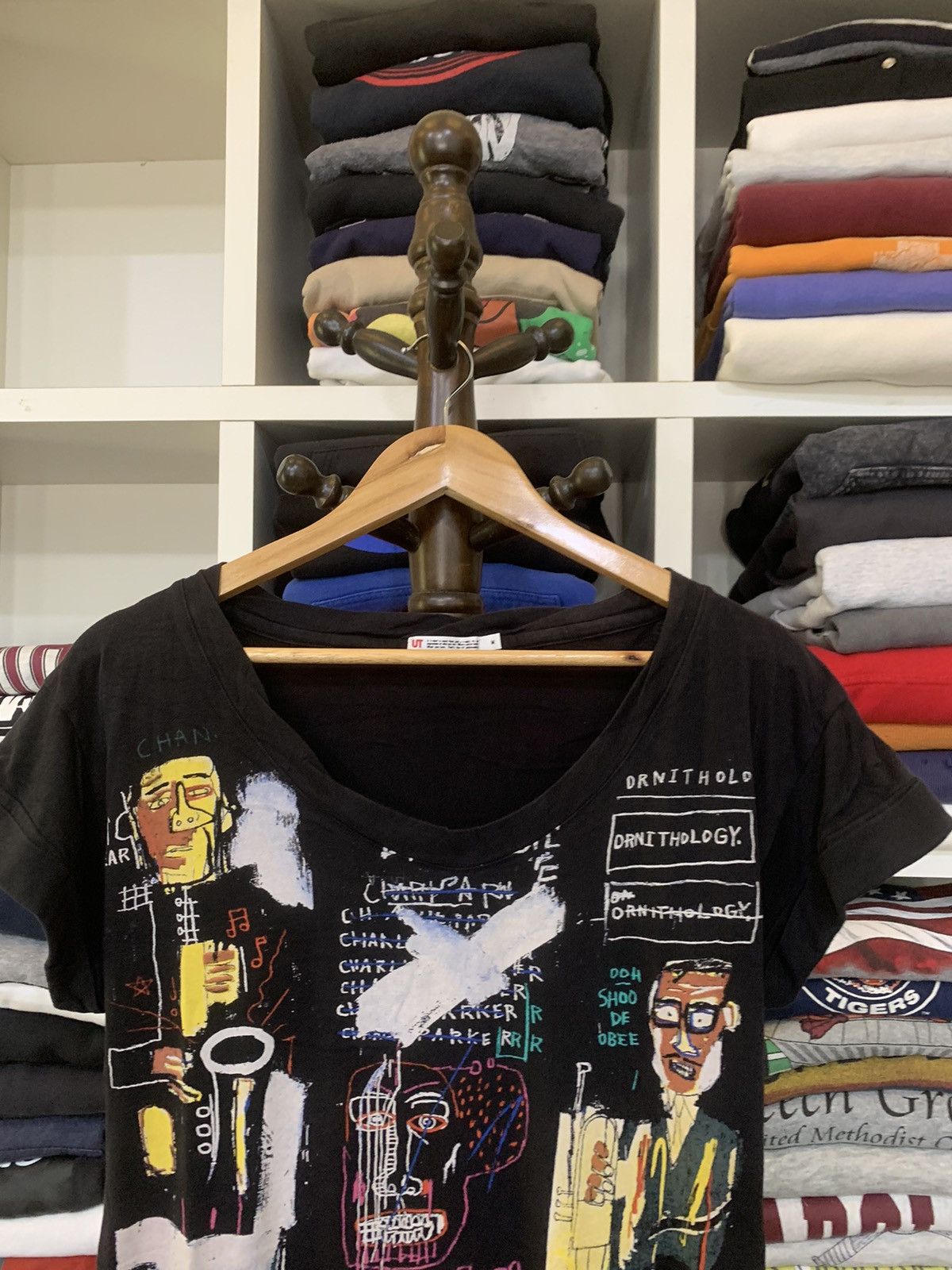 Jean-Michel Basquiat × Uniqlo Jean Michel Basquiat Over Print Tee Size M / US 6-8 / IT 42-44 - 5 Thumbnail