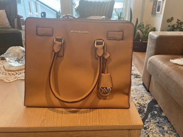 Michael Kors Michael kors hope luggage brown satchel handbag Size ONE SIZE - 4 Thumbnail