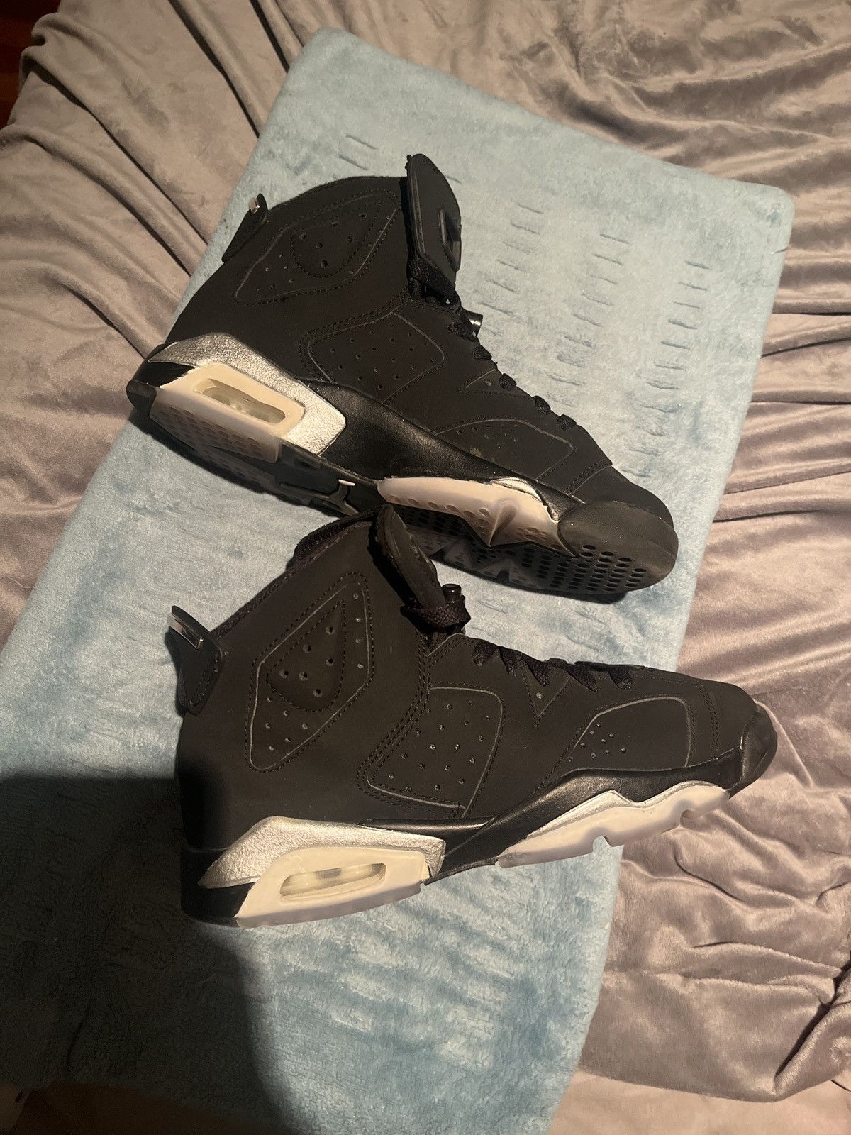 Jordan Brand jordan 6 metallic silver gs Size US 5.5 / EU 38 - 7 Thumbnail