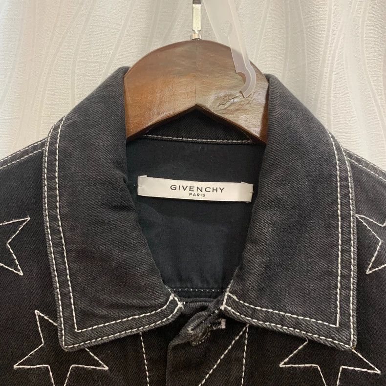 Givenchy Givenchy Five-Star Embroidered Denim Jacket Size US M / EU 48-50 / 2 - 6 Thumbnail
