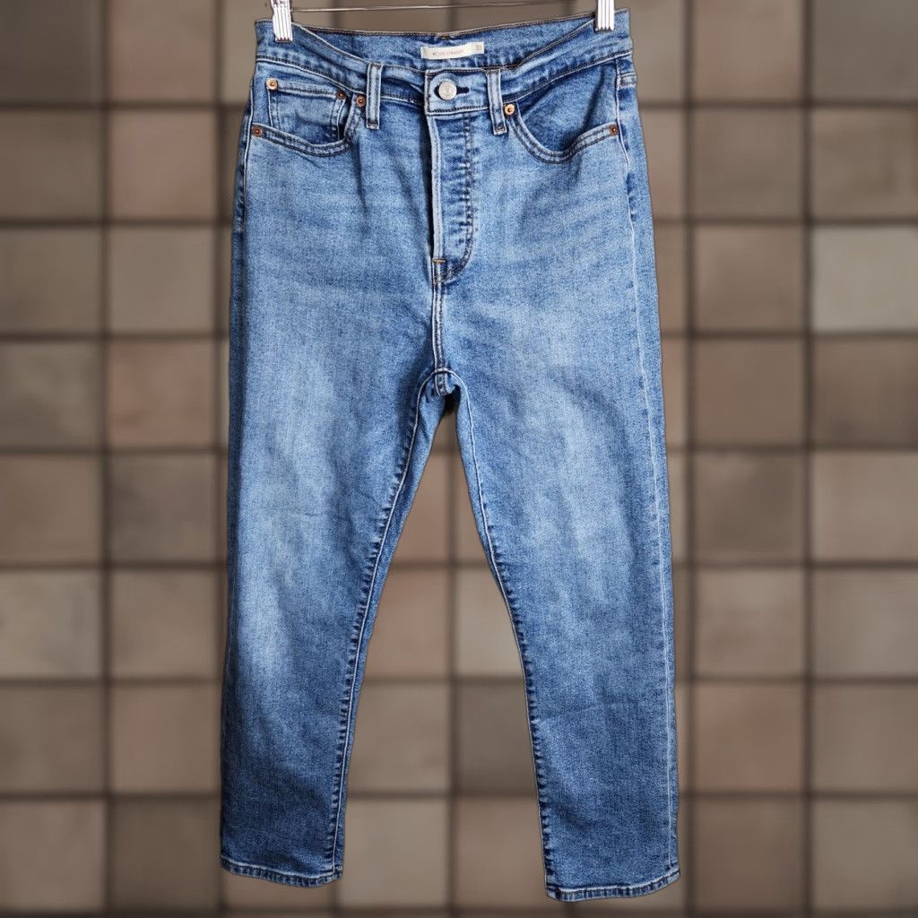 Levi's Levi's Wedgie Fit Jeans |31x28| Button Fly Straight Denim Blue 90s Womens Levis Size 24" / US 00 / IT 34 - 1 Thumbnail