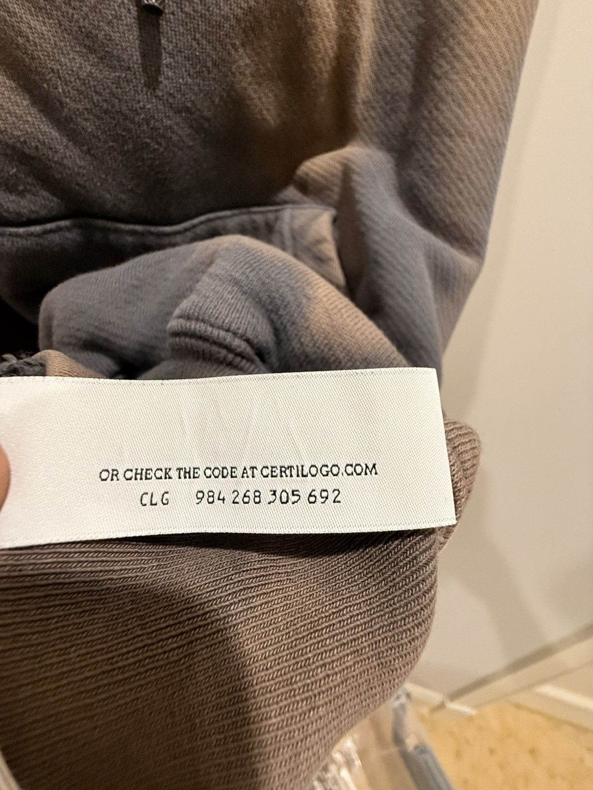 Off-White Off-White Bookish Laundry Skate Hoodie Size US XL / EU 56 / 4 - 16 Thumbnail
