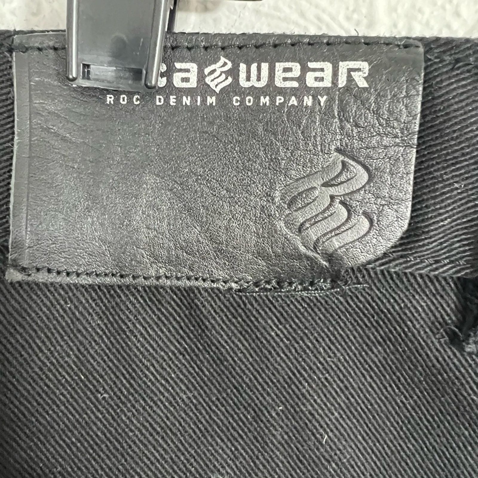 Rocawear Rocawear Jean Shorts Icon 5 Pocket Shorts Denim Y2K 48 RARE Size US 44 / EU 60 - 8 Thumbnail