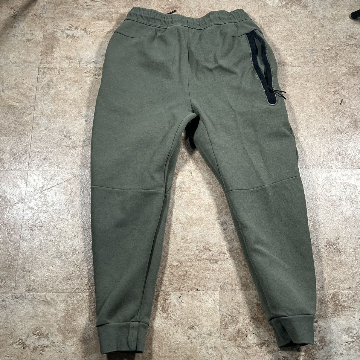 Nike Nike Tech Fleece Men's Joggers Size S Green Marsh Size US 28 / EU 44 - 2 Thumbnail