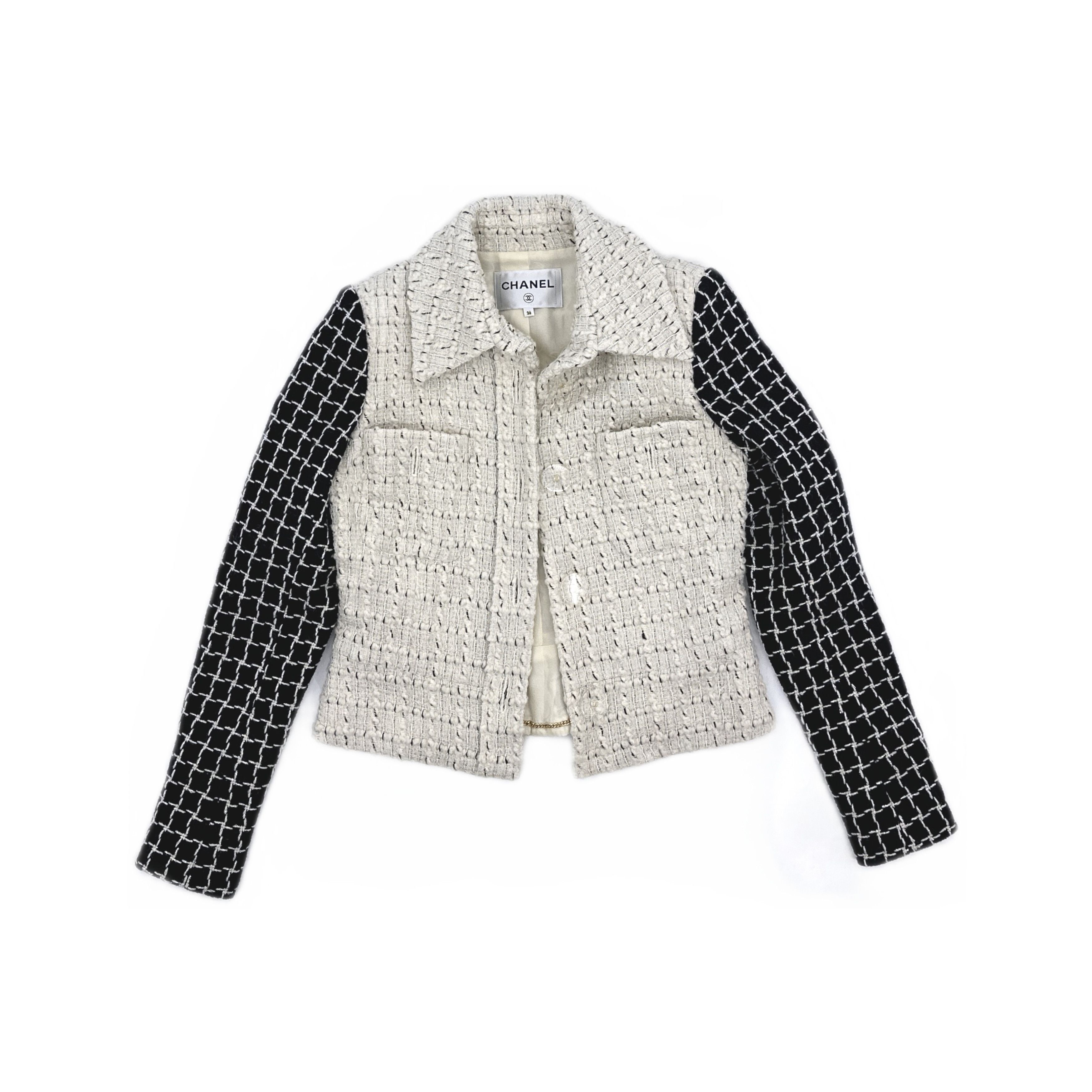 Chanel CHANEL Grid Tweed Jacket Size 36 Size XS / US 0-2 / IT 36-38 - 1 Thumbnail