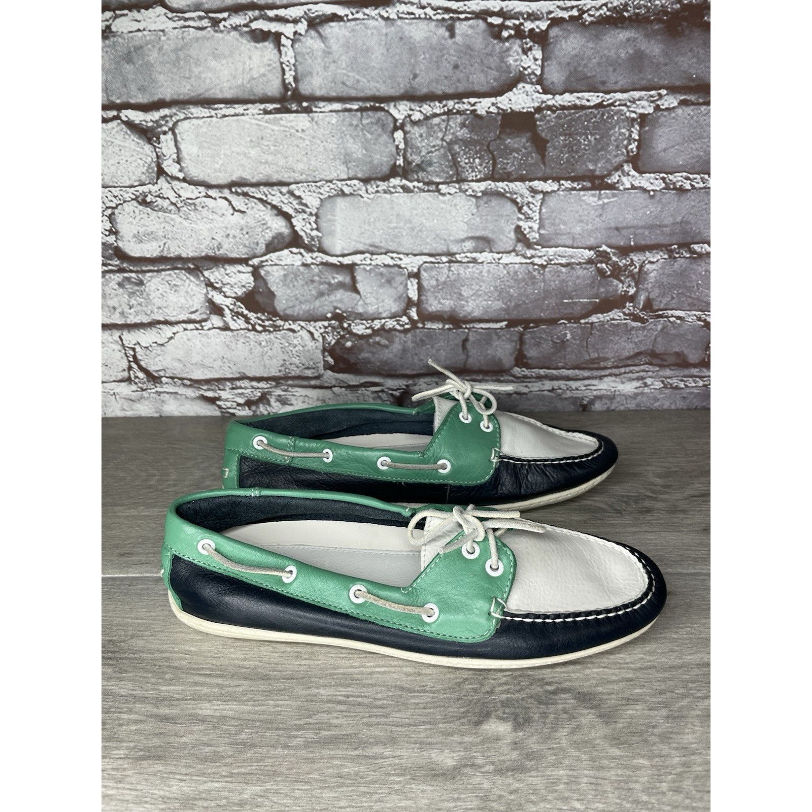L.L. Bean LL Bean Blue Green White Leather Preppy Loafers Boat Shoes W Size US 9 / IT 39 - 10 Thumbnail