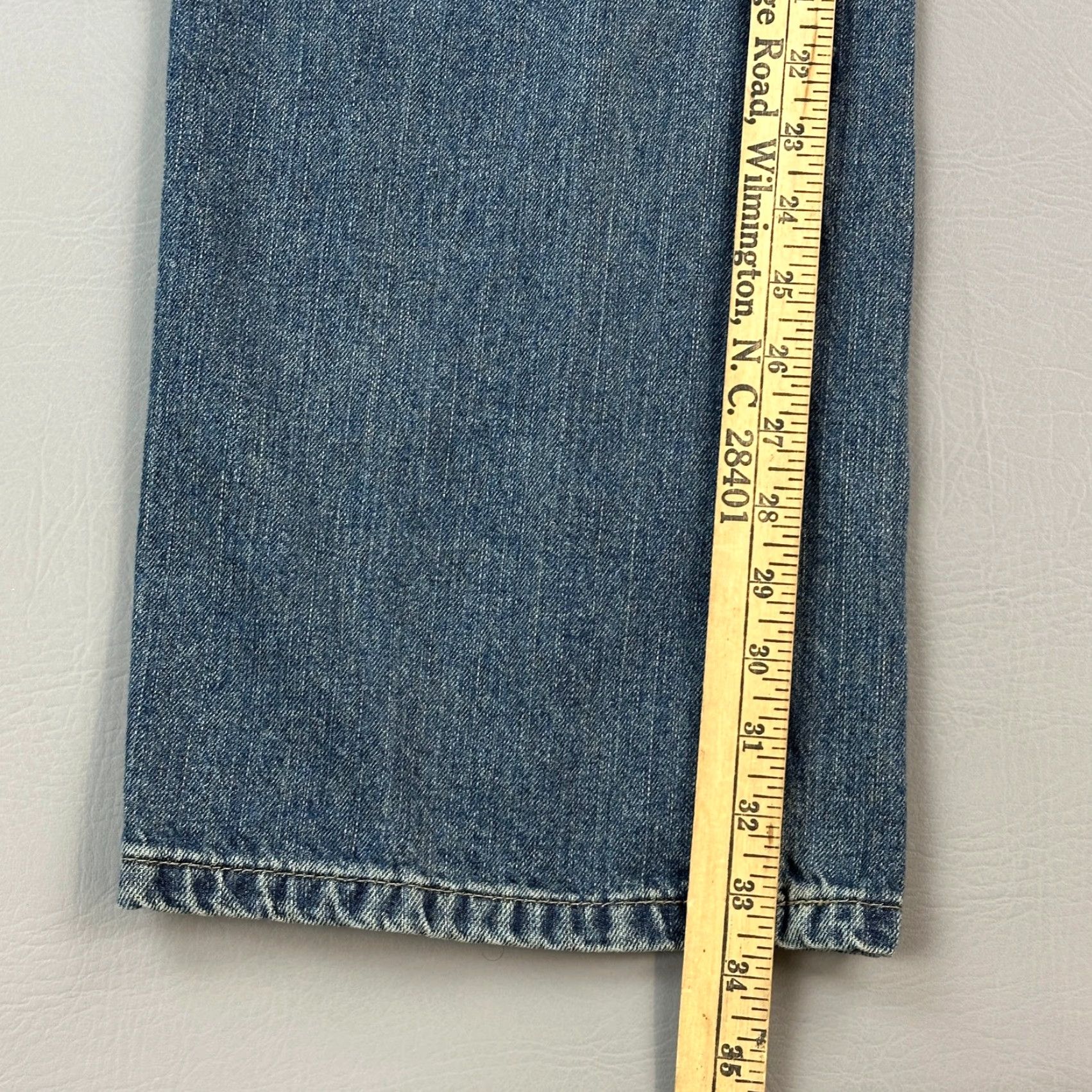 Old Navy VINTAGE Old Navy Jeans Mens 36x34 Blue Medium Wash Denim Bootcut Skate Y2K Size US 36 / EU 52 - 3 Thumbnail