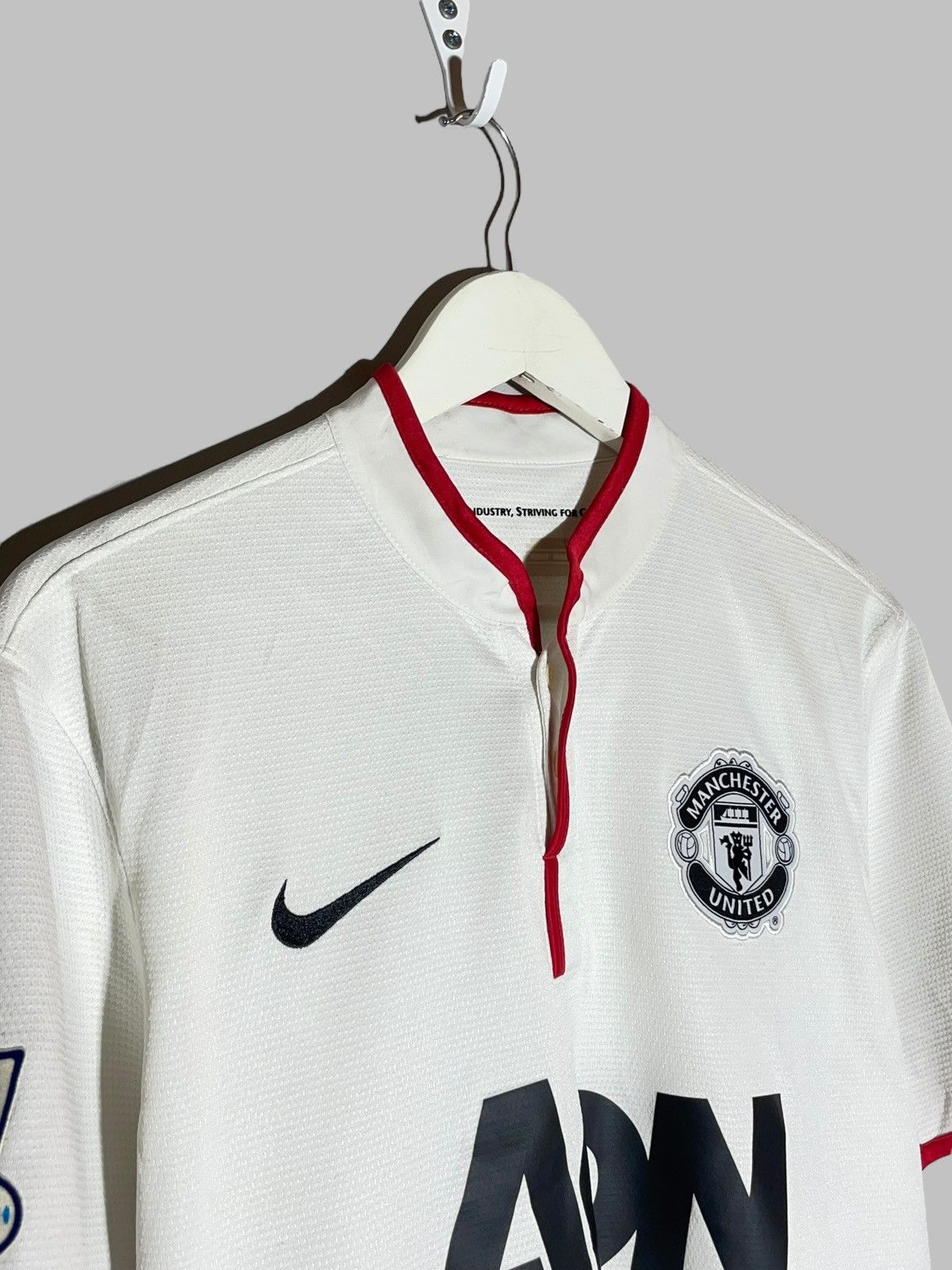Nike #20 Robin Van Persie Manchester United Nike 2012/13 Jersey Size US M / EU 48-50 / 2 - 4 Thumbnail