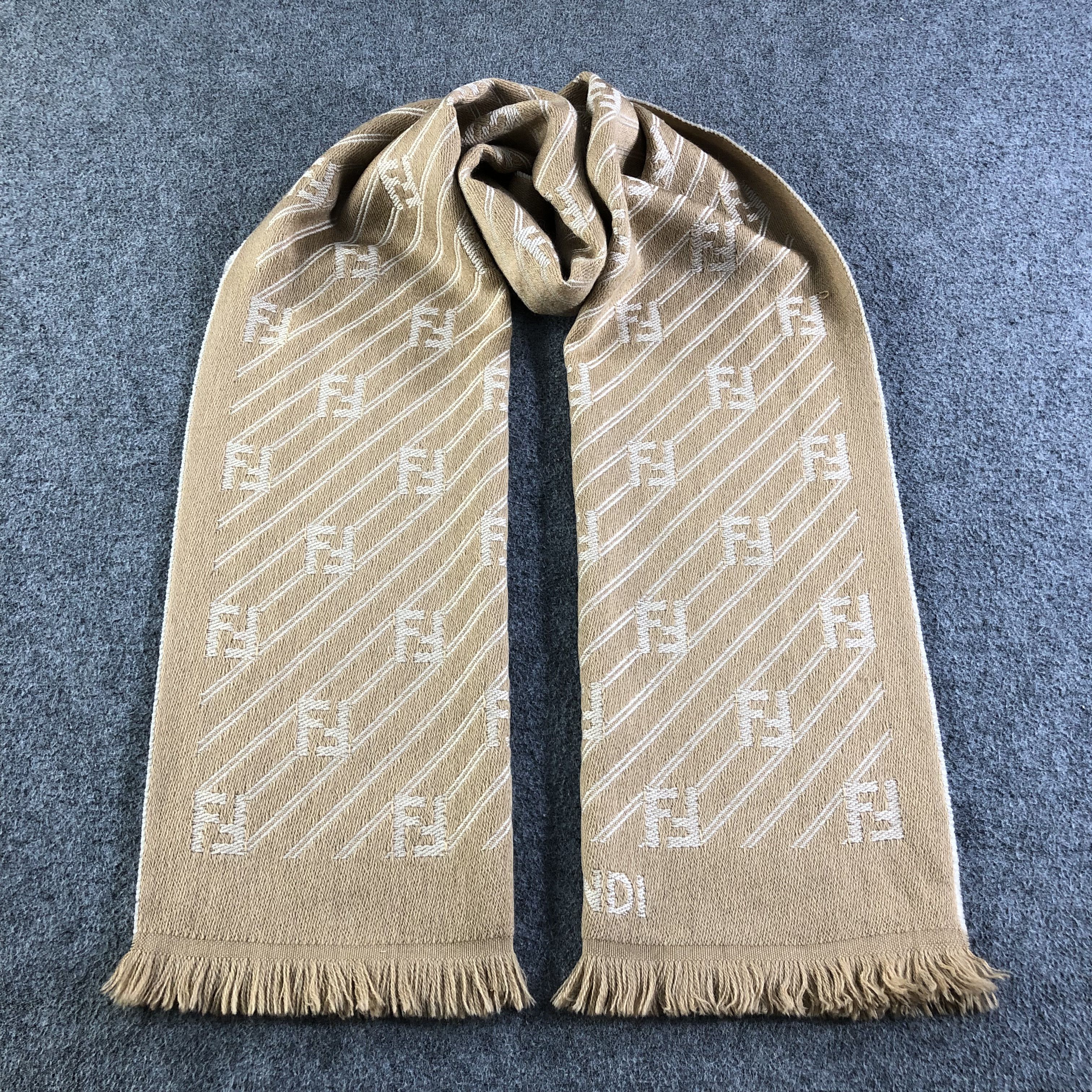Fendi Fendi FF Monogram Wool Scarf Muffler V1729 Size ONE SIZE - 1 Thumbnail