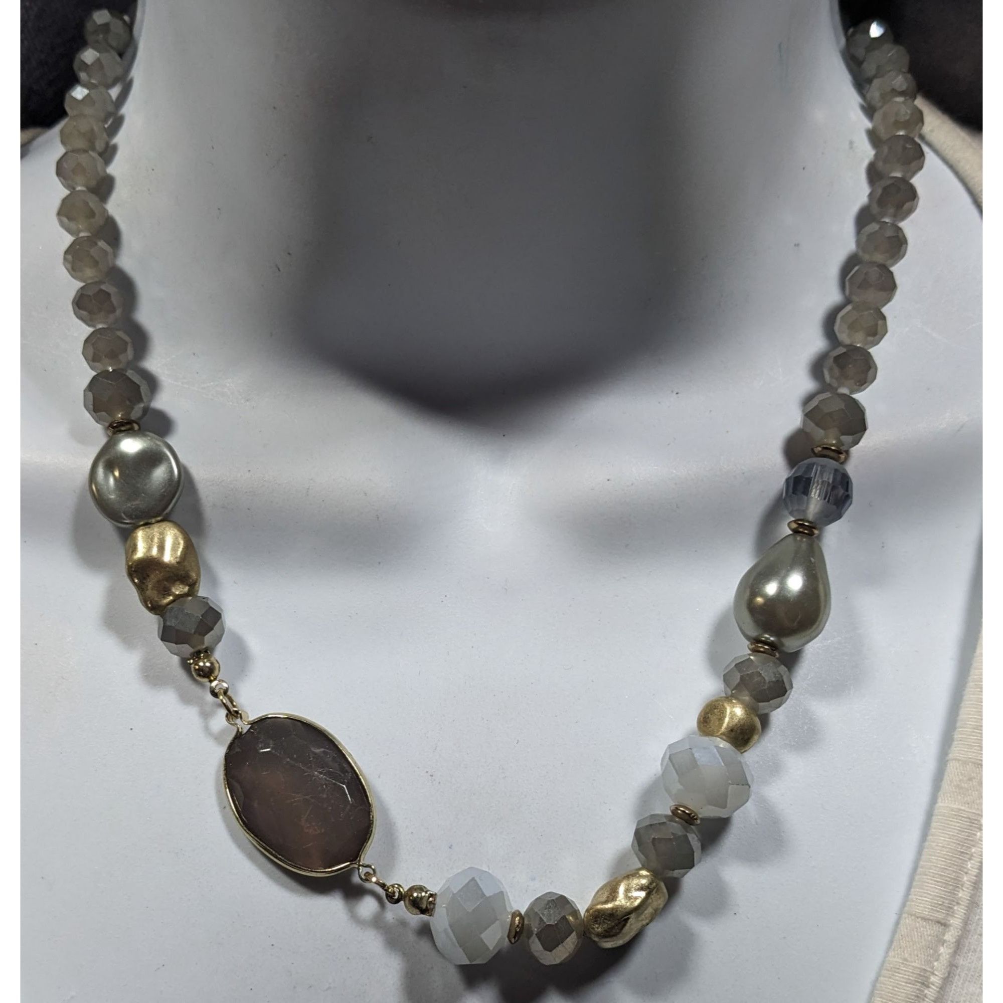 Other Bohemian Glam Asymmetrical Glass And Metal Beaded Necklace Size ONE SIZE - 4 Thumbnail