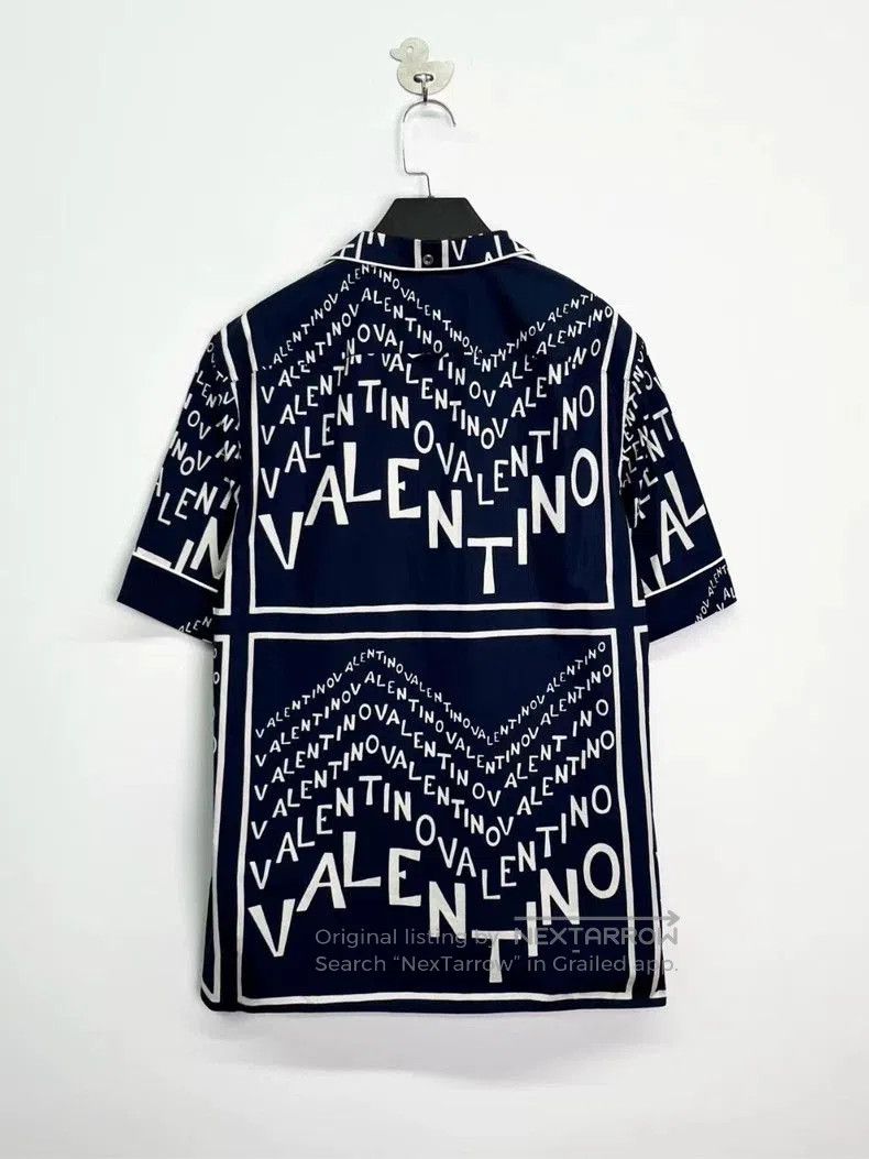 Valentino Valentino Navy Logo Print Short Sleeve Shirt. Size US L / EU 52-54 / 3 - 2 Thumbnail