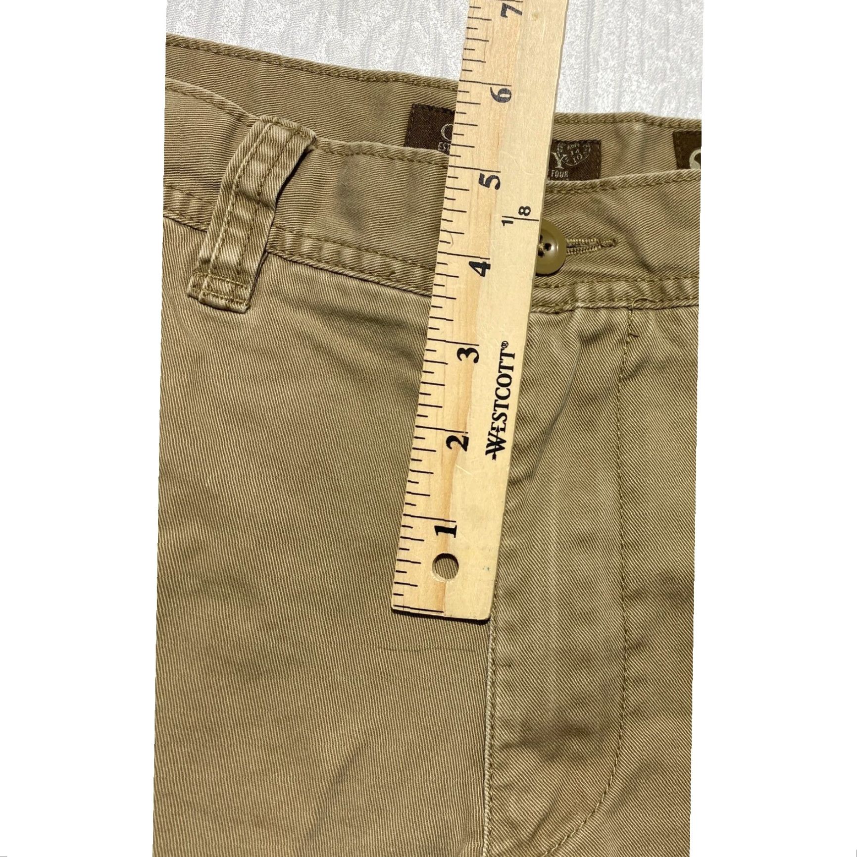 Old Navy Old Navy Cargo Shorts Mens Size 30 Khaki Tan Cotton Twill Cargo Shorts Beige Size US 30 / EU 46 - 3 Thumbnail