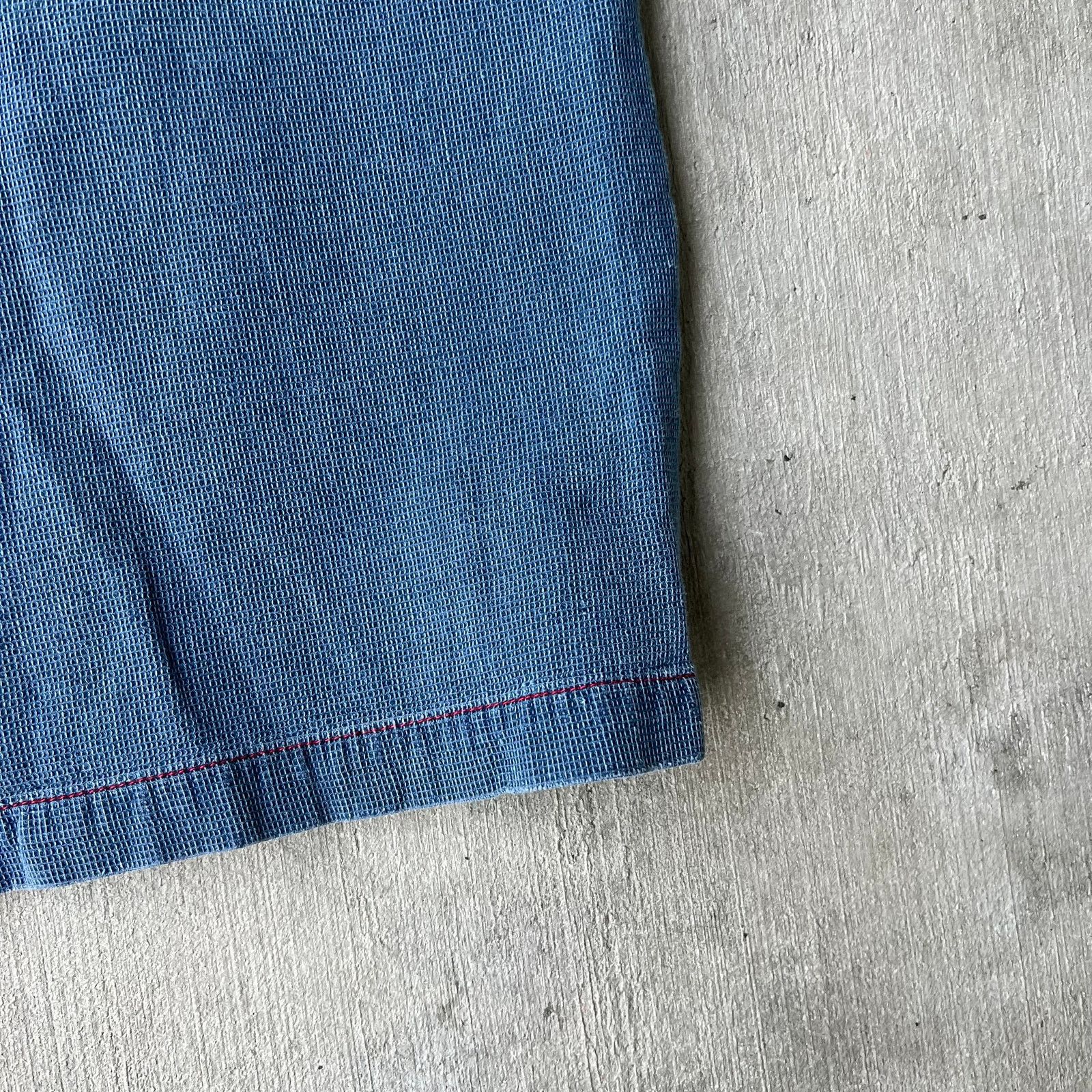 Vintage Vintage Tommy jeans y2k denim button up graphic t shirt Size US L / EU 52-54 / 3 - 6 Thumbnail