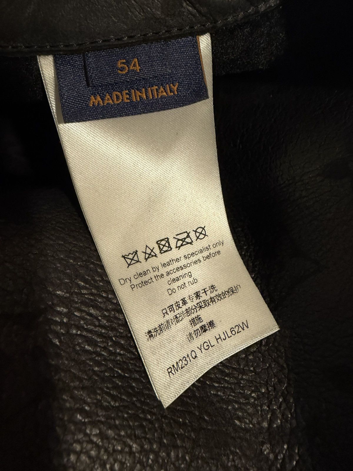 Louis Vuitton Louis vuitton shearling monogram jacket. 54/44/XL Size US L / EU 52-54 / 3 - 6 Thumbnail