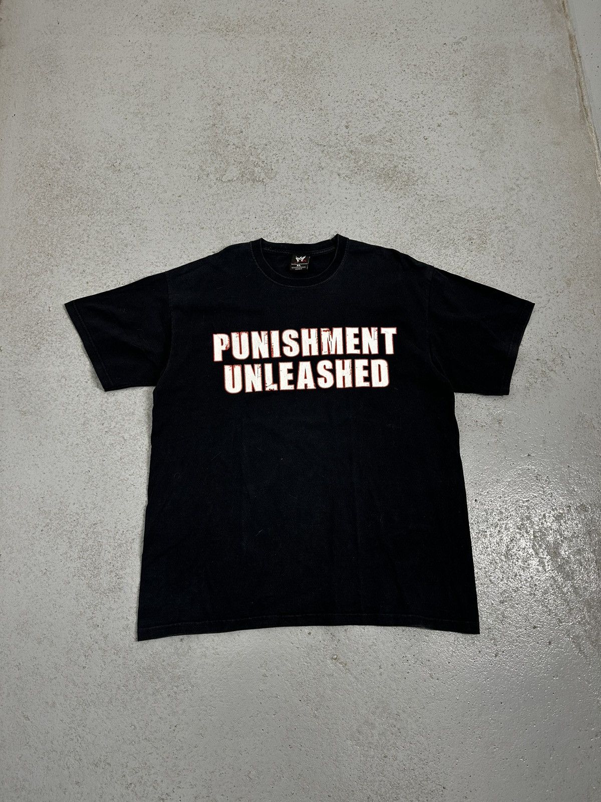WWE Vintage WWE Batista Punishment Unleashed T-Shirt Size US XL / EU 56 / 4 - 1 Thumbnail