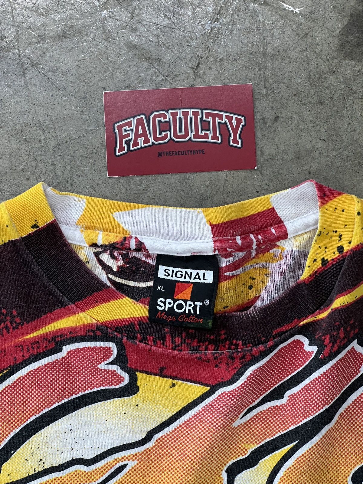 NBA Vintage AOP 1995 Houston Rockets Western Conference Champ XL Size US XL / EU 56 / 4 - 3 Thumbnail