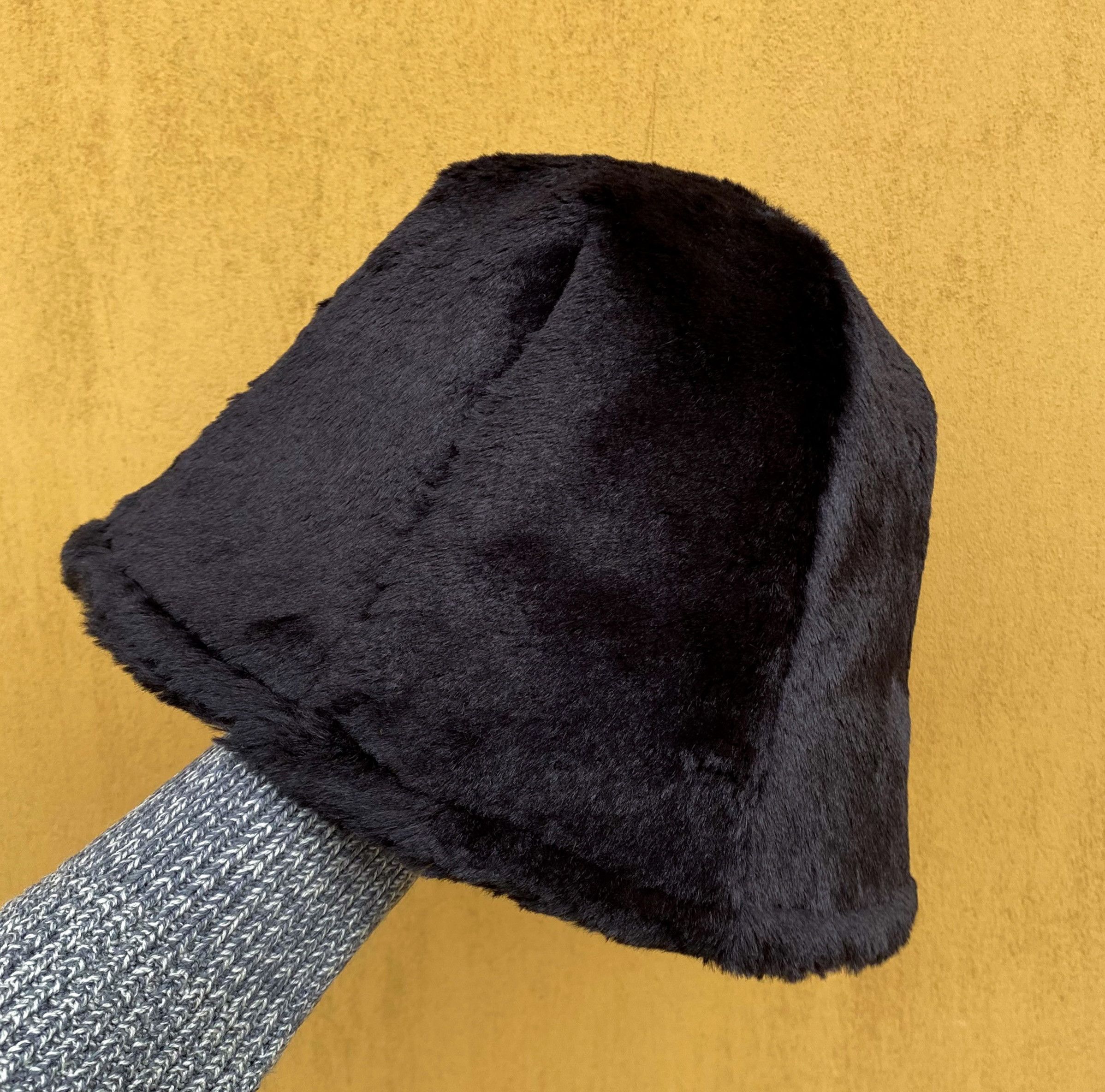 Yohji Yamamoto Y's Yohji Yamamoto Fuzzy Bucket Hat Size ONE SIZE - 3 Thumbnail