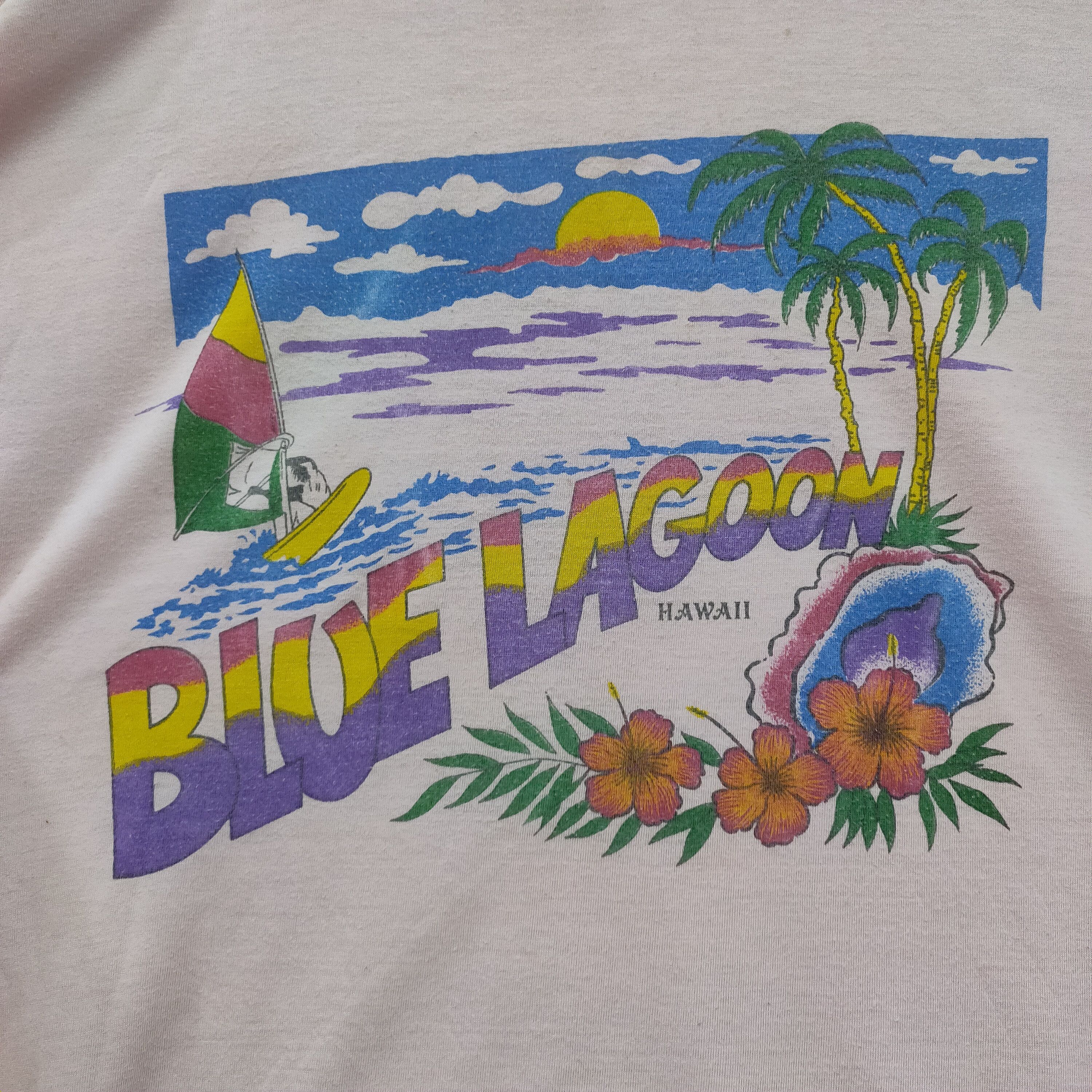 Beauty Beast Vintage 80s Blue Lagoon Hawaii T-Shirt Beach Sunset Size US L / EU 52-54 / 3 - 6 Thumbnail