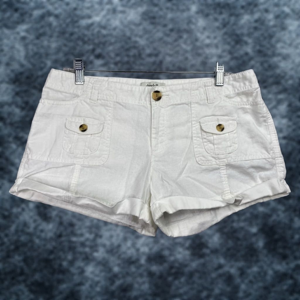 Vintage VTG Charlotte Russe Womens Shorts Sz 10 White Linen Blend Cargo Cuffed 90s Vest? Size 32" / US 10 / IT 46 - 1 Thumbnail