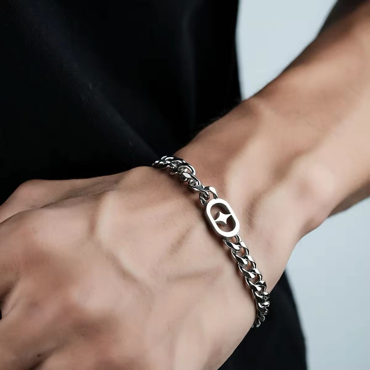 Jewelry Retro Star Cuban Link Chain Bracelet Size ONE SIZE - 3 Thumbnail