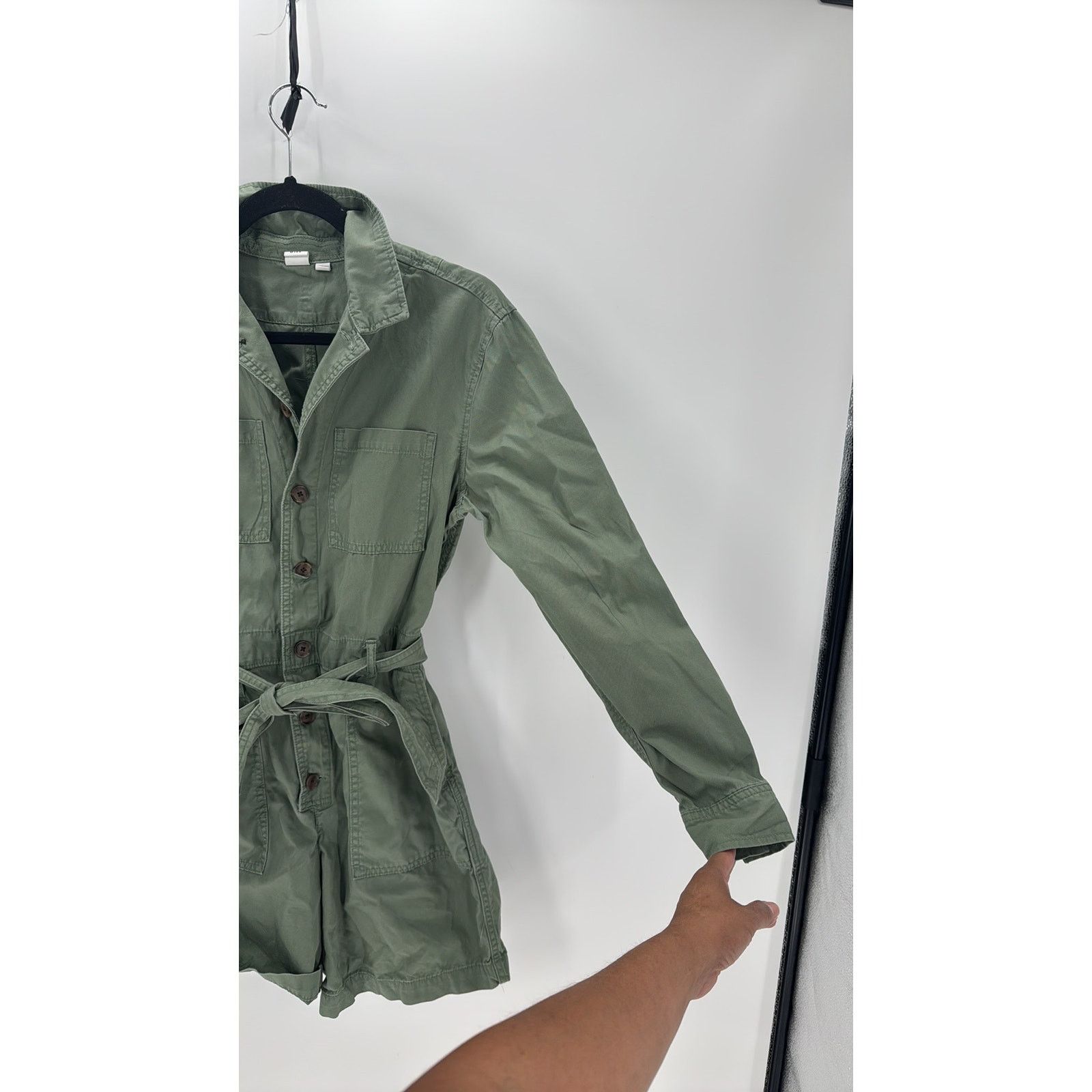 Gap GAP olive green utility long sleeve jumpsuit size 2 preppy Size 26" / US 2 / IT 38 - 5 Thumbnail