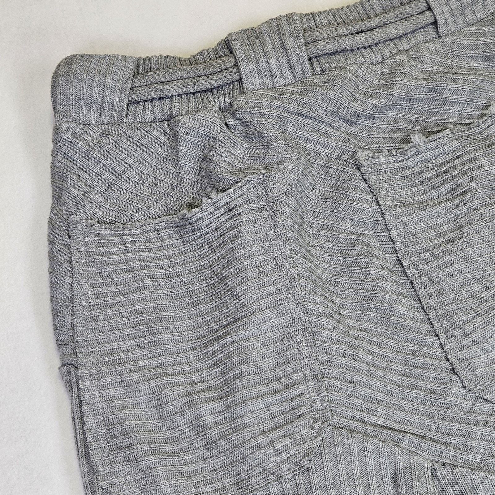 Minoar MINOAR Phasis Deconstruct Volume Cargo Track Pant Size US 34 / EU 50 - 12 Thumbnail
