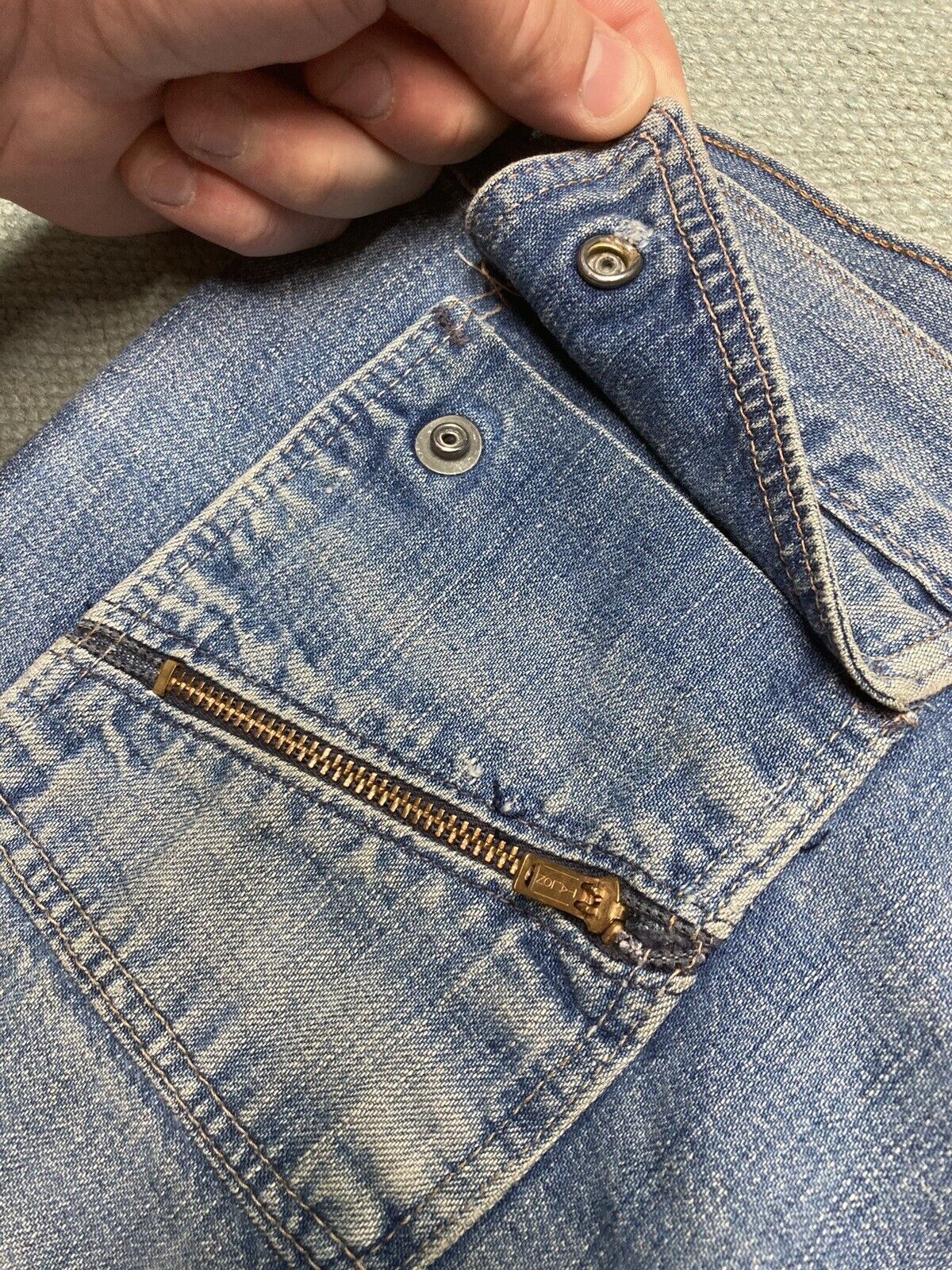 Vintage 70s maverick bell bottom jeans fade denim flare hippie 34x31 Size 34" / US 12 / IT 48 - 6 Thumbnail