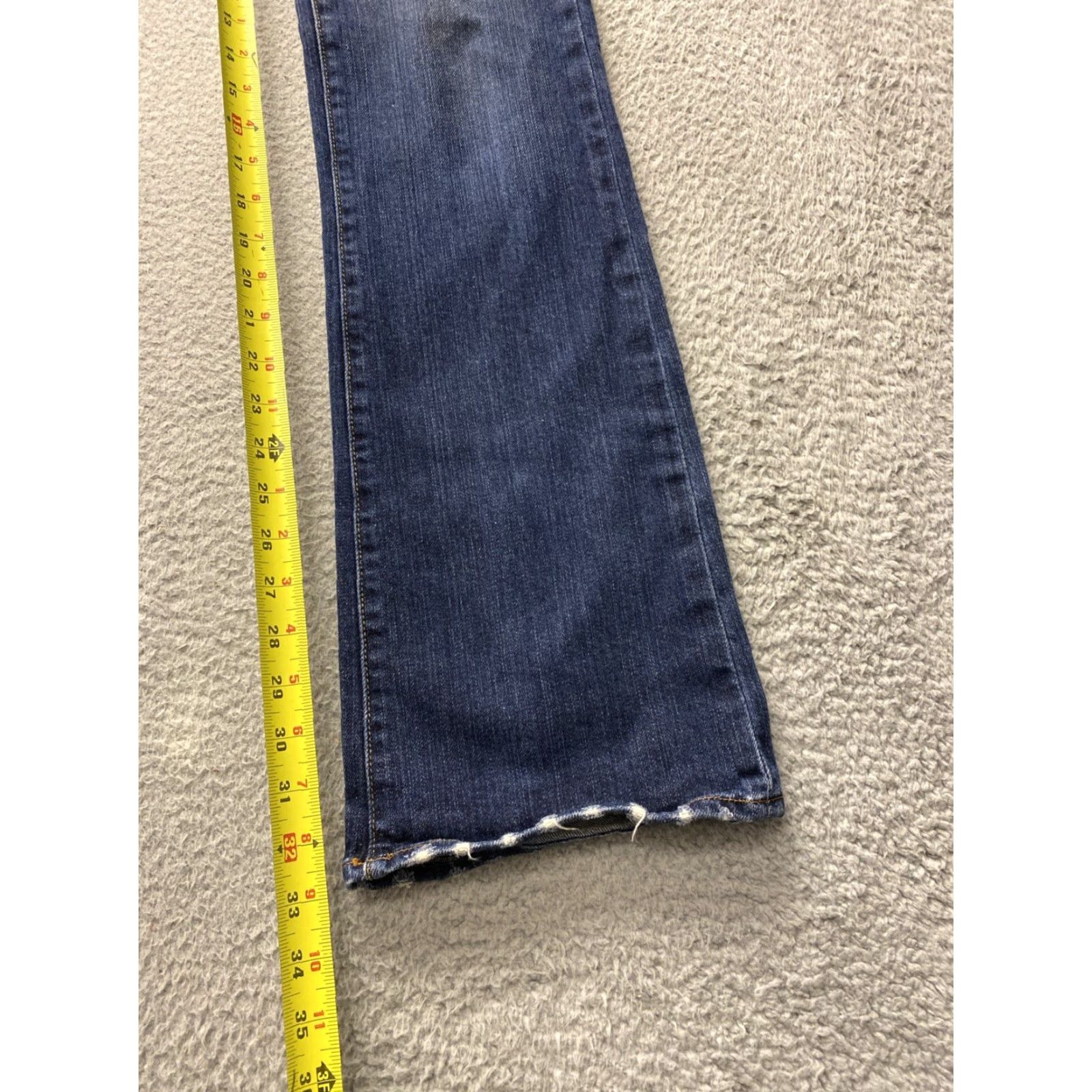 Lucky Brand Lucky Brand Jeans Women Flared Low Rise Blue Dungarees 8/29 30x33 Women Mens Girls? Size 30" / US 8 / IT 44 - 7 Thumbnail