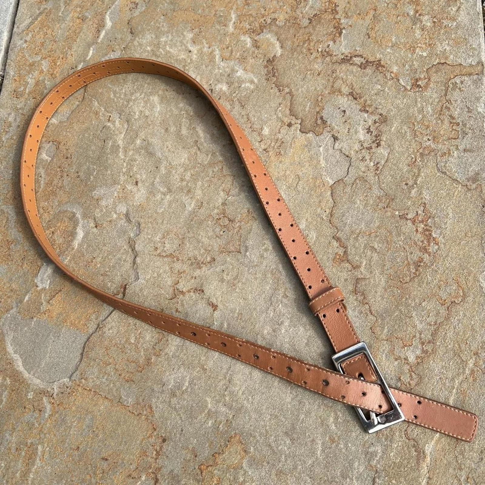 Liz Claiborne Y2K Light Brown Leather Hole Punch Design Belt Made in Italy Size ONE SIZE - 1 Thumbnail
