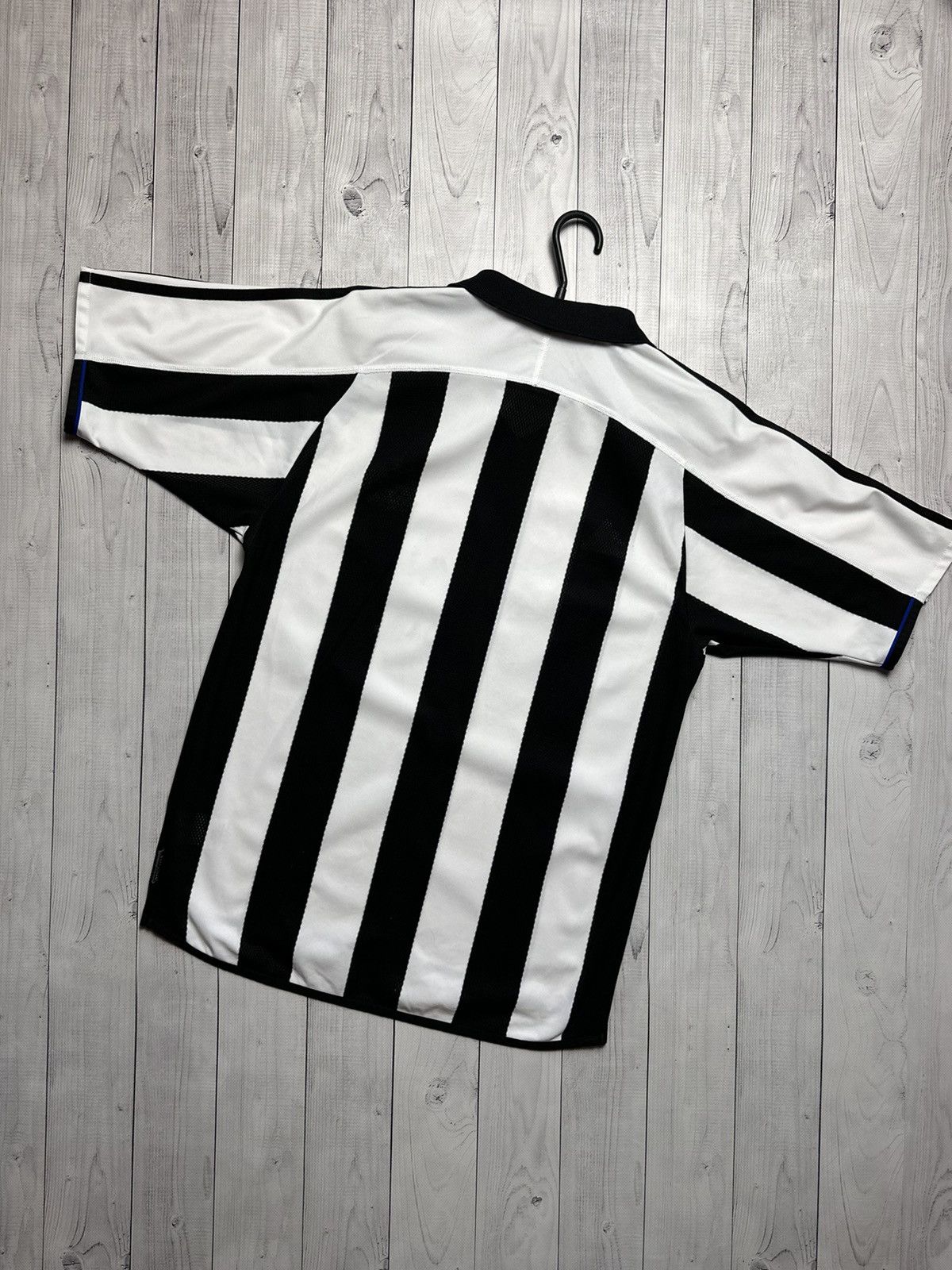 Adidas × Vintage Vintage adidas New Castle soccer jersey size S Size US S / EU 44-46 / 1 - 6 Thumbnail
