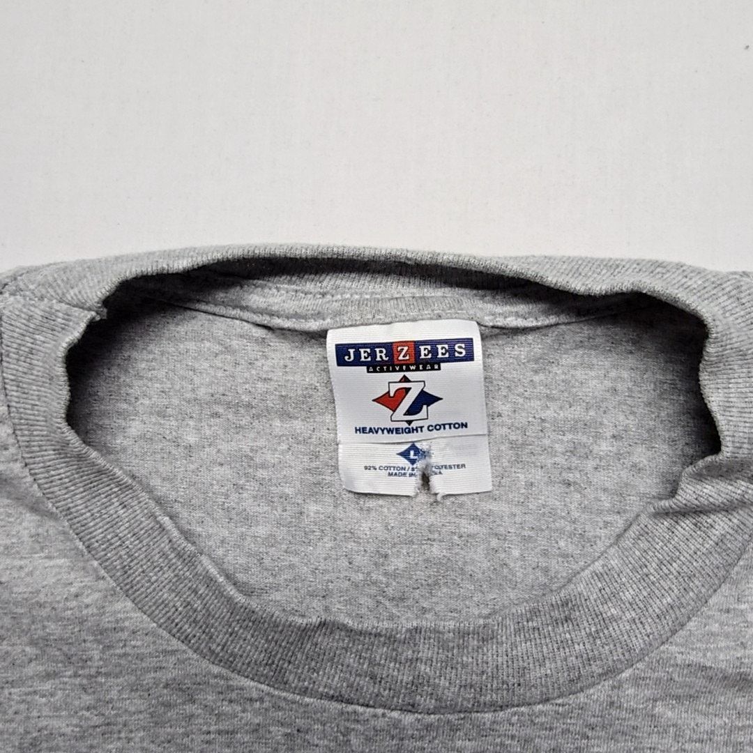 Jerzees Vintage Red Cross Shirt Jerzees Graphic Gray Mens XL Tee 90s Size US XL / EU 56 / 4 - 4 Thumbnail