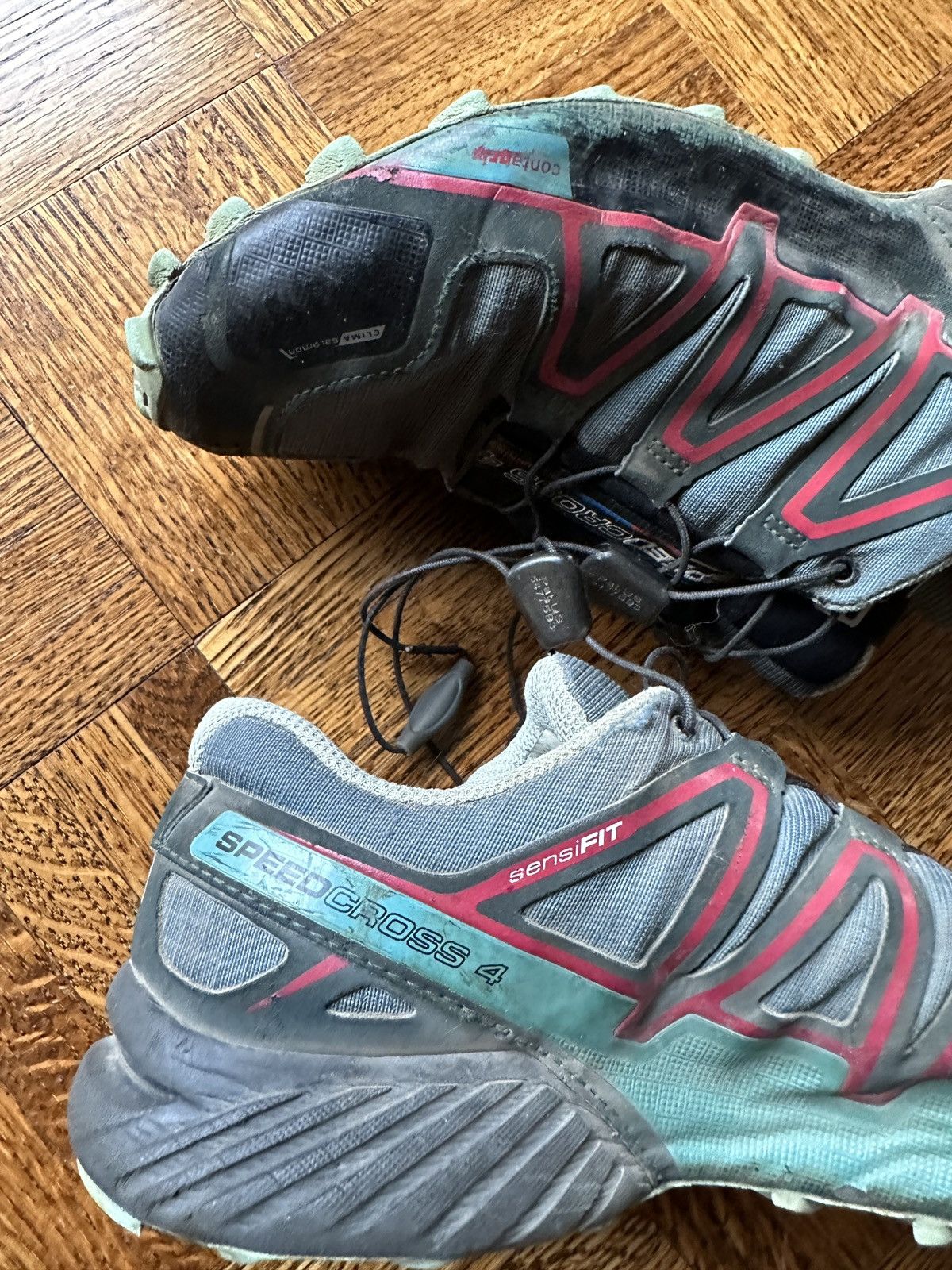 Japanese Brand Salomon Speedcross 4 Hiking Trail Running Shoes Size US 7 / IT 37 - 9 Thumbnail
