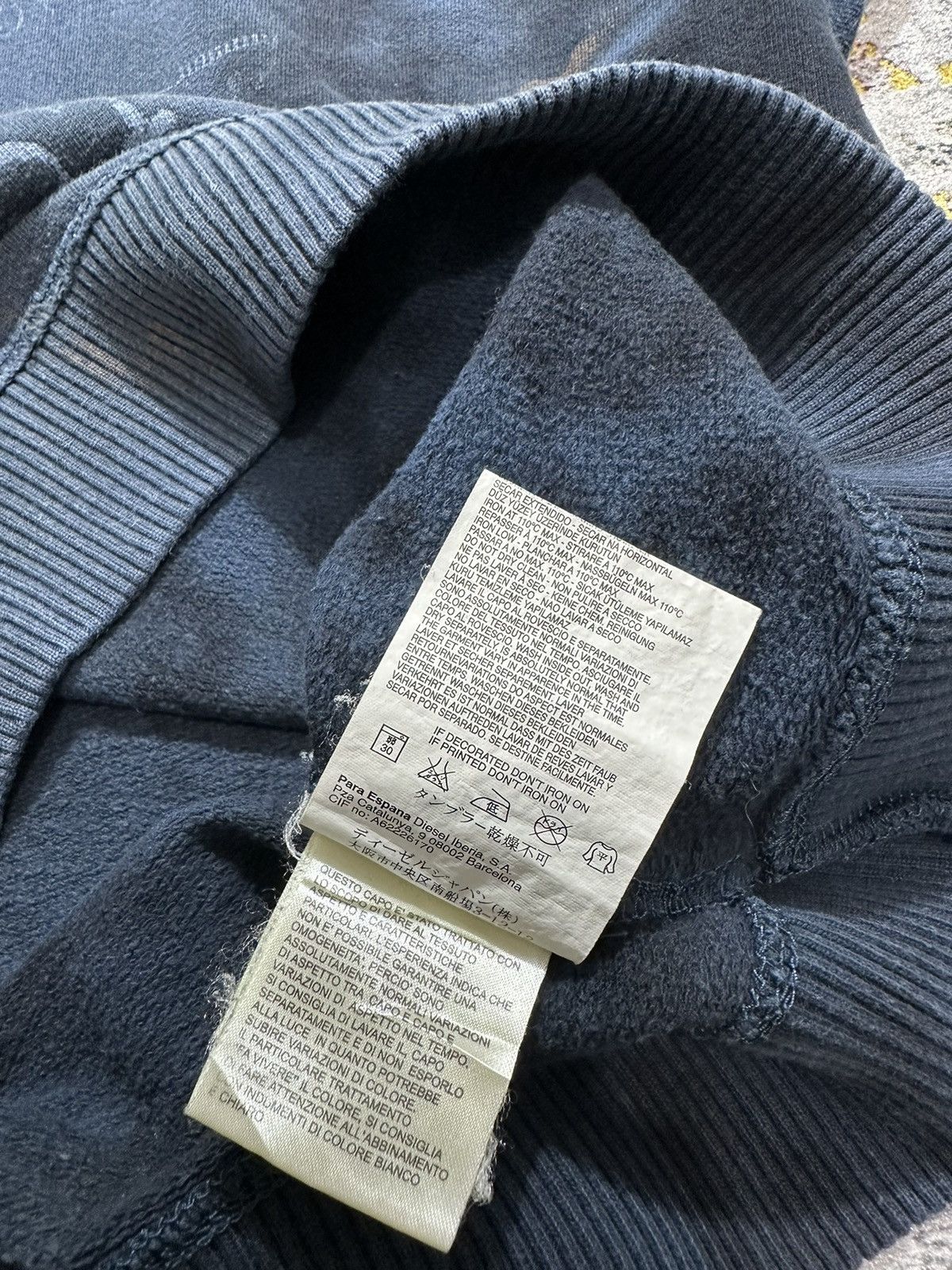 Diesel CRAZY FADED DIESEL 978 ABSTRACT POEM HOODIE Size US L / EU 52-54 / 3 - 13 Thumbnail