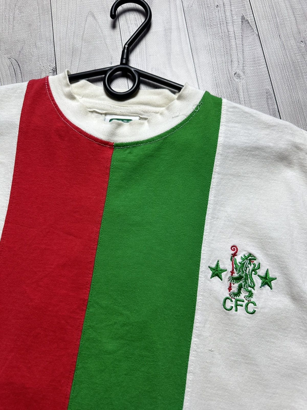 Vintage Vintage retro Chelsea soccer jersey size L logo rare Size US L / EU 52-54 / 3 - 3 Thumbnail