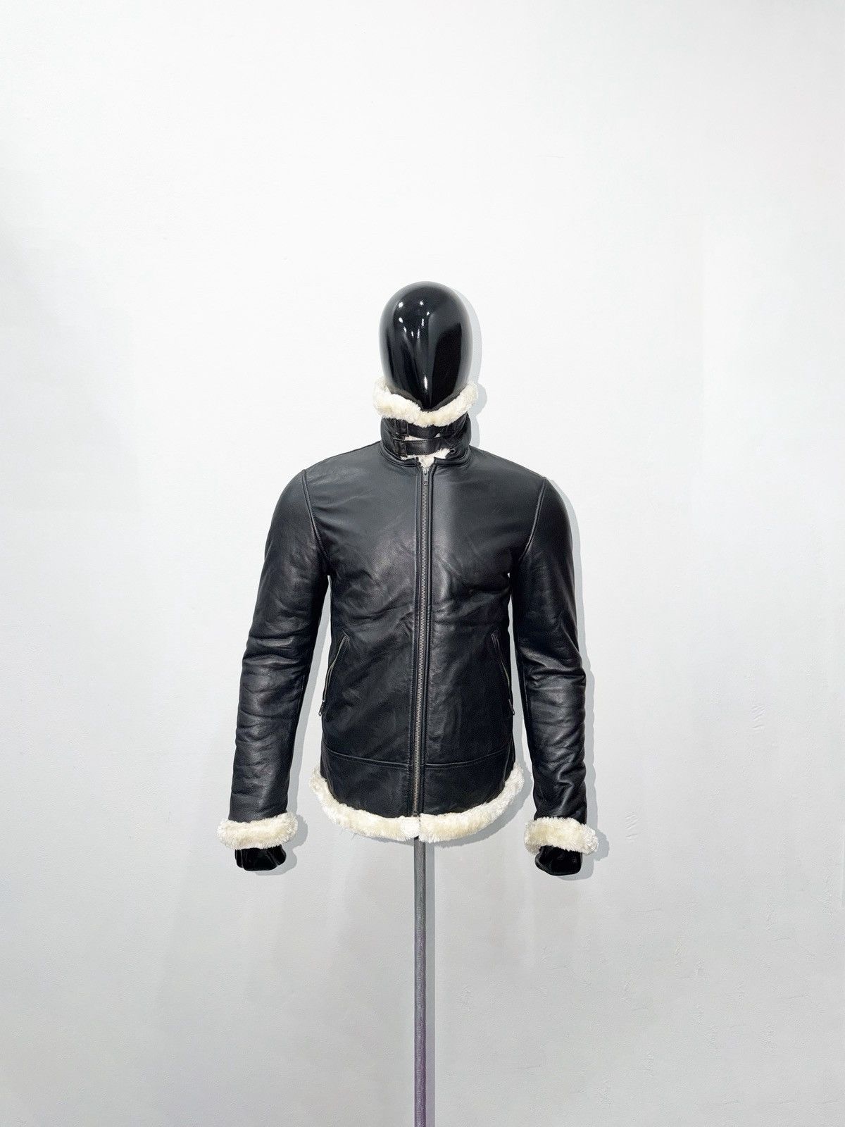 Vintage Black Shearling Leather Jacket – Winter Aviator