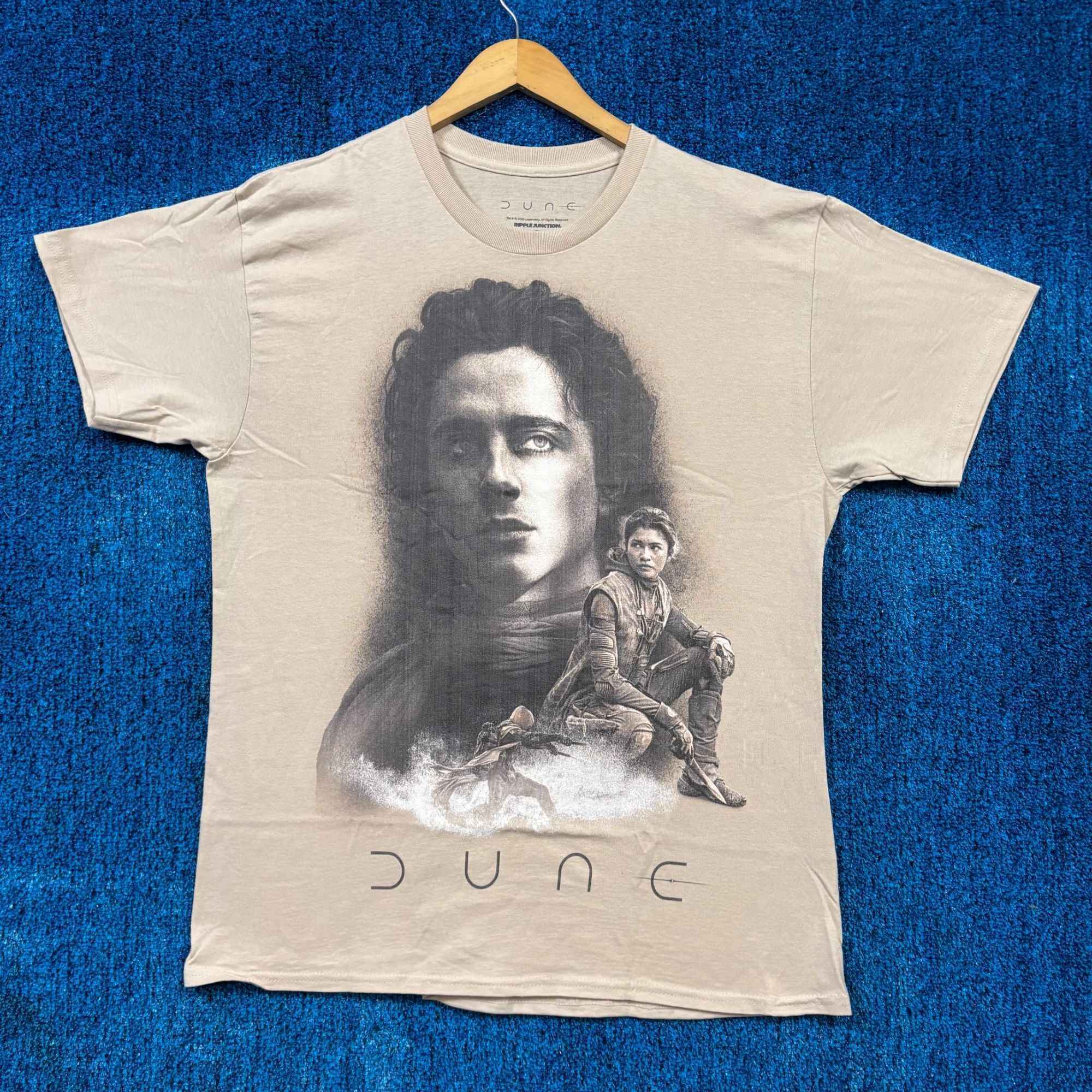 Ripple Junction Paul Atreides and Chani Sandworm Riders Dune Franchise Tee L Size US L / EU 52-54 / 3 - 1 Thumbnail