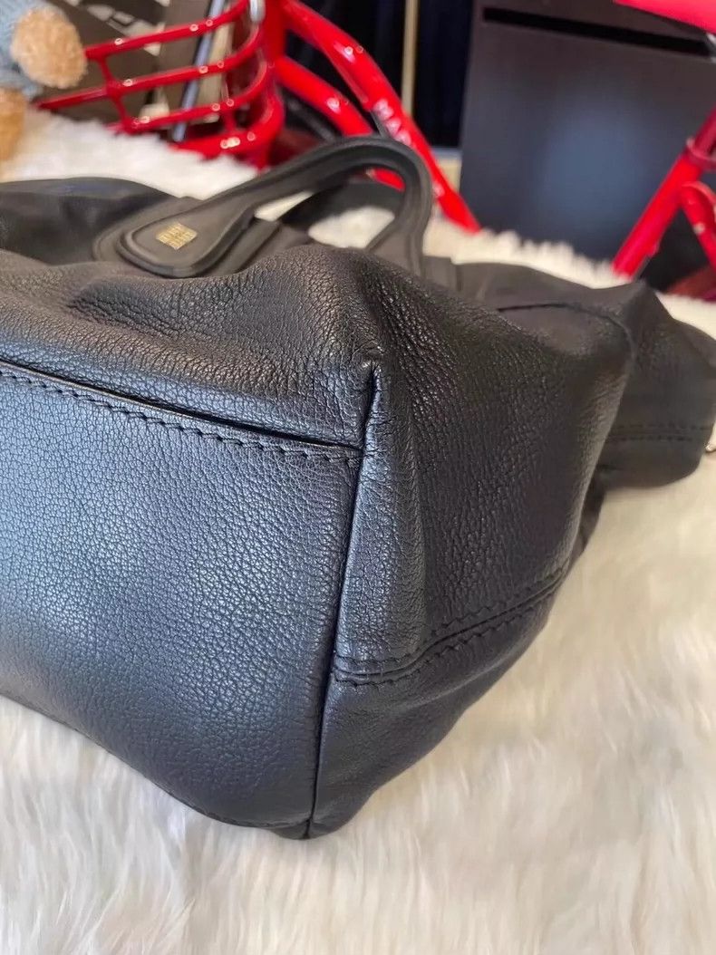 Givenchy Givenchy Black Full Leather Handbag Size ONE SIZE - 9 Thumbnail