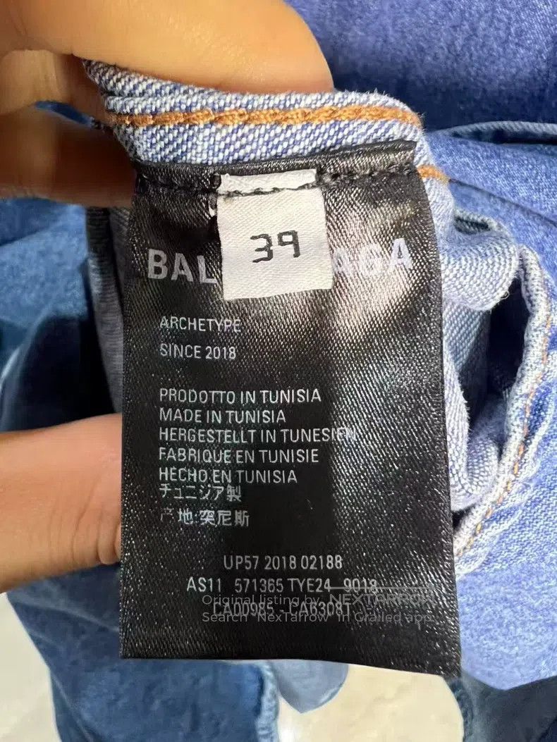 Balenciaga Balenciaga size 39 Back Logo Denim Jacket Size US M / EU 48-50 / 2 - 4 Thumbnail