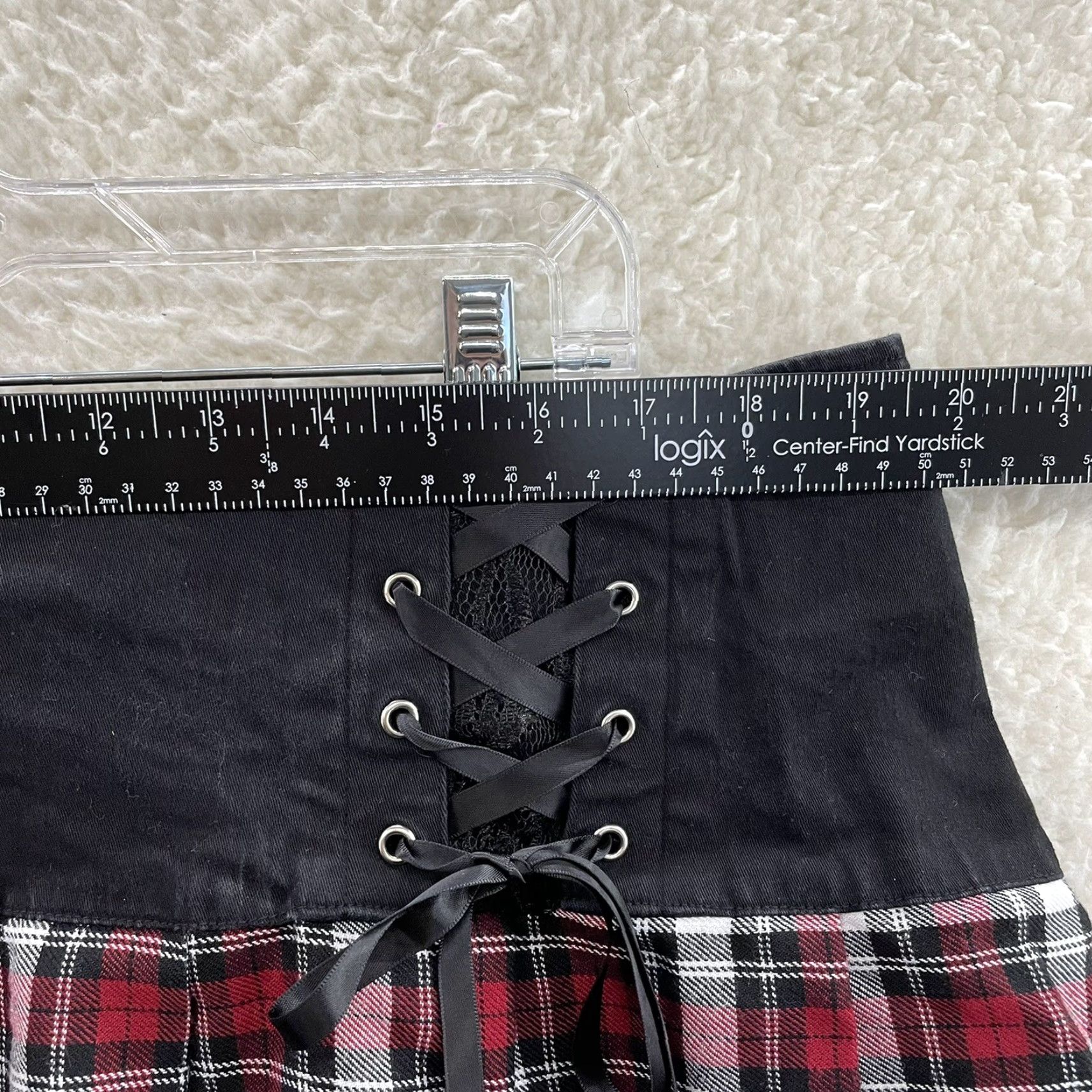 Tripp NYC VINTAGE Tripp NYC Plus Size Pleated Mini Skirt 20 Red Plaid Goth Punk Cyber Womens Size 42" / US 20 - 4 Thumbnail
