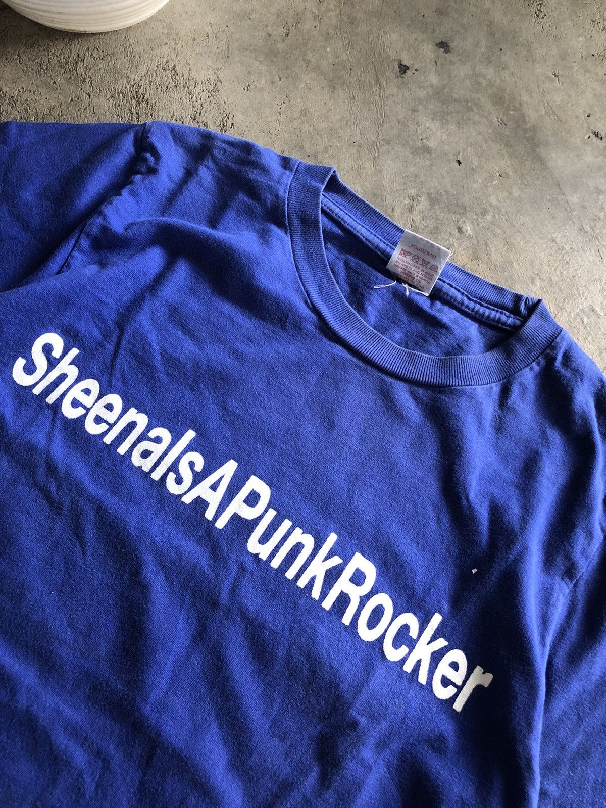 Band Tees × Japanese Brand × Vintage VINTAGE JAPANESE RNA “RAMONES SHEENA IS A PUNK ROCKER” SHIRT Size US S / EU 44-46 / 1 - 2 Thumbnail