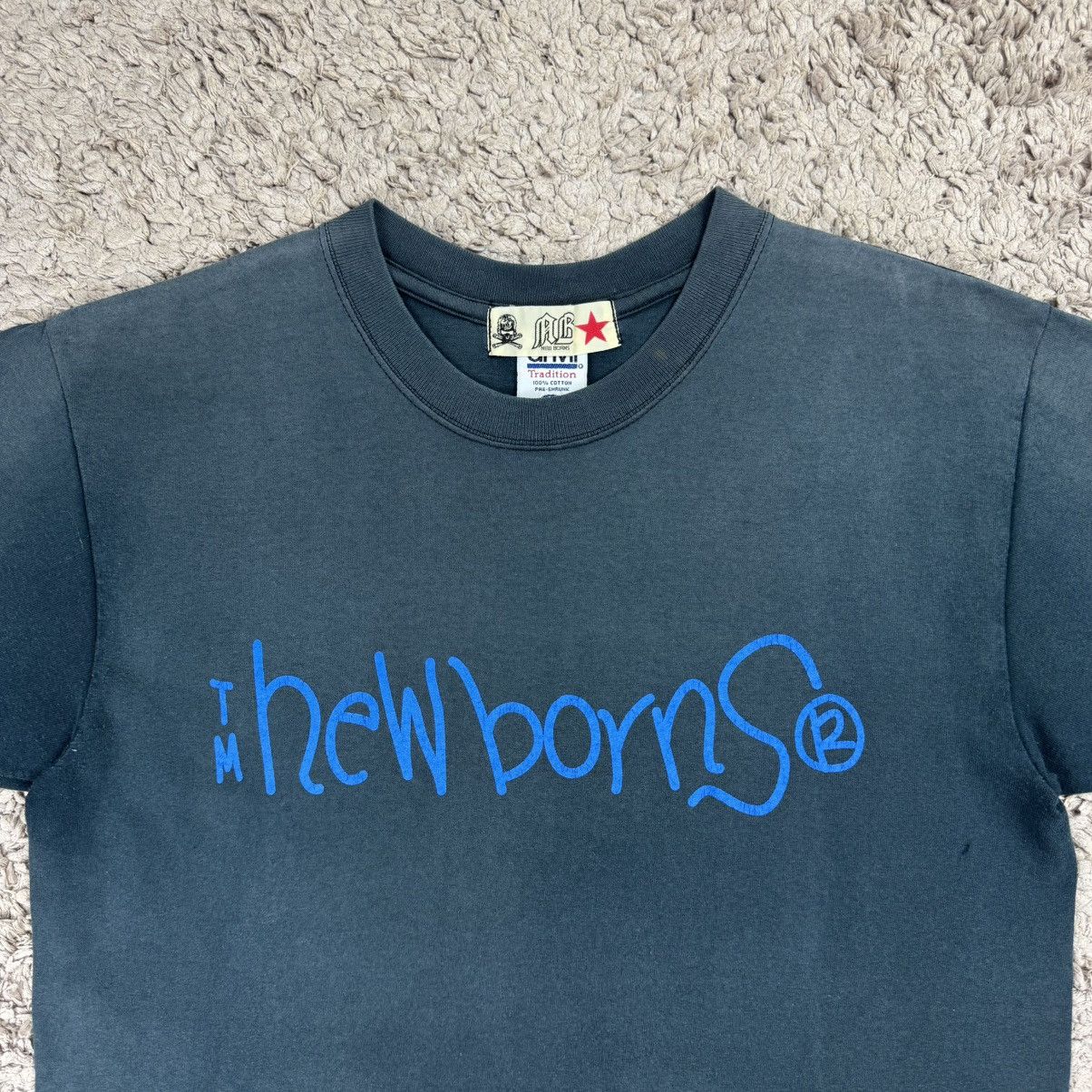 Vintage Vintage Faded TM New Borns Streetwear T-shirt Size US M / EU 48-50 / 2 - 10 Thumbnail