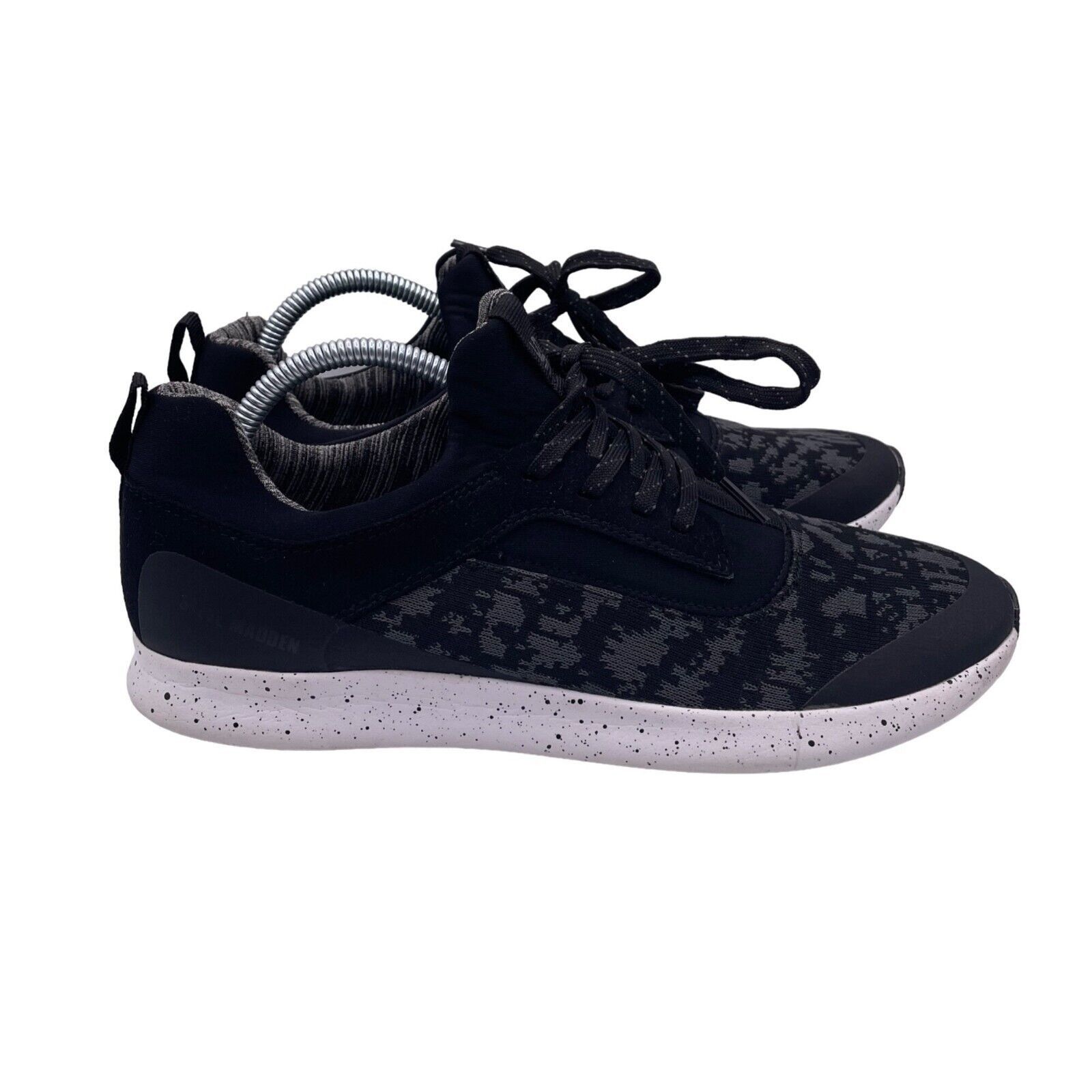 Steve Madden Steve Madden Camper Black Grey Low Knit Shoes Mens 10 Size US 10 / EU 43 - 1 Thumbnail