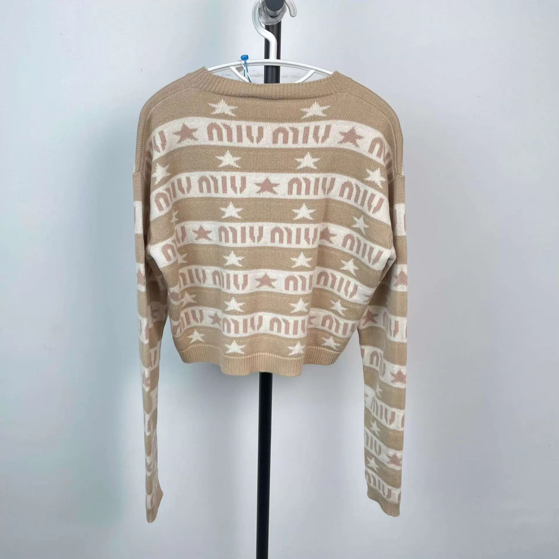 Miu Miu MIU MIU knit all over print sweater 36 beige MINT Size XS / US 0-2 / IT 36-38 - 2 Thumbnail
