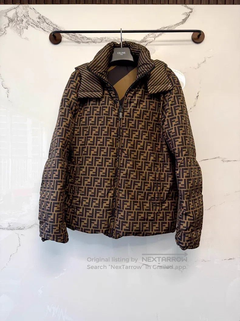 Fendi Double-sided down jacket with old flower print